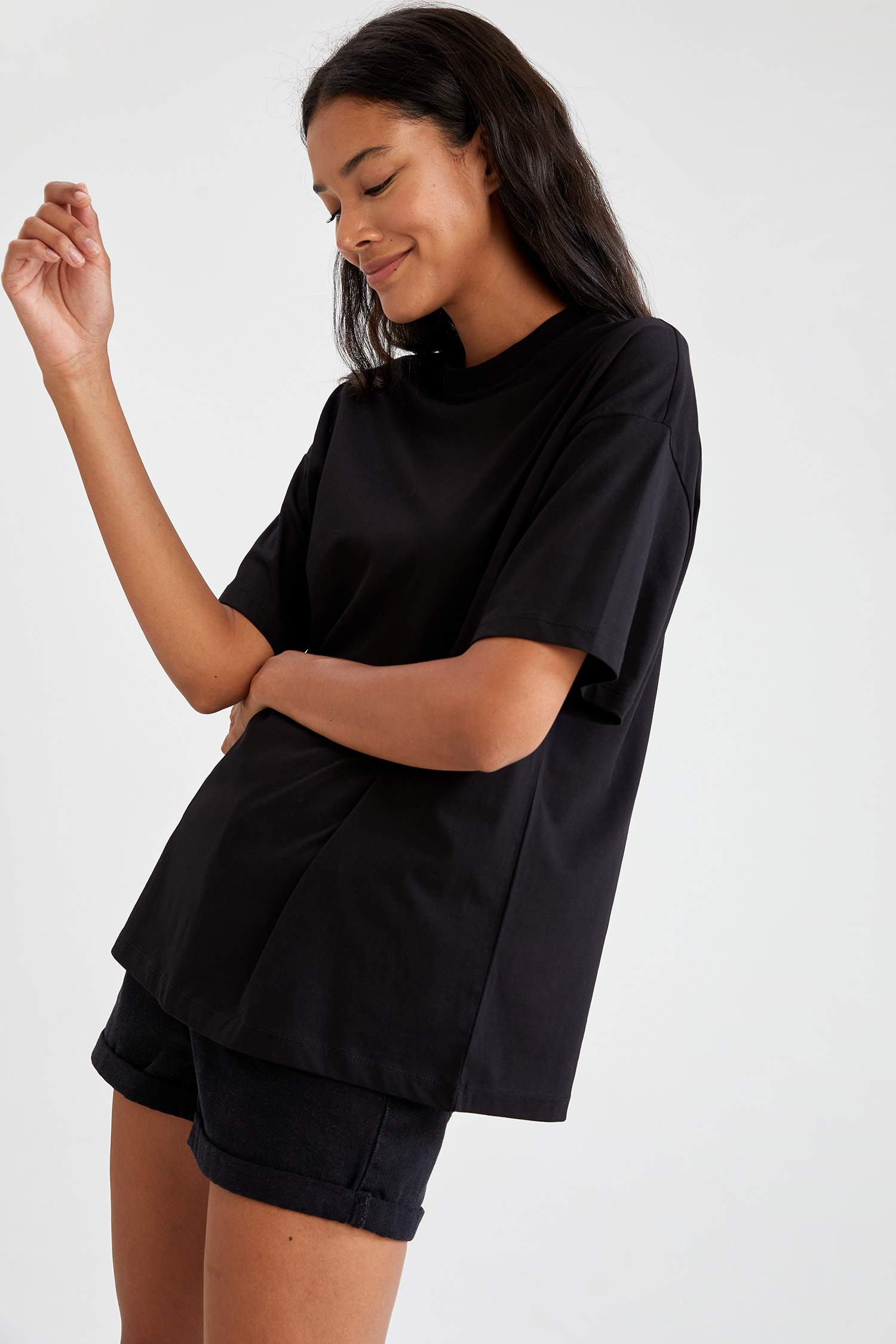 Basic Oversize Fit Pamuklu Kısa Kollu Tişört