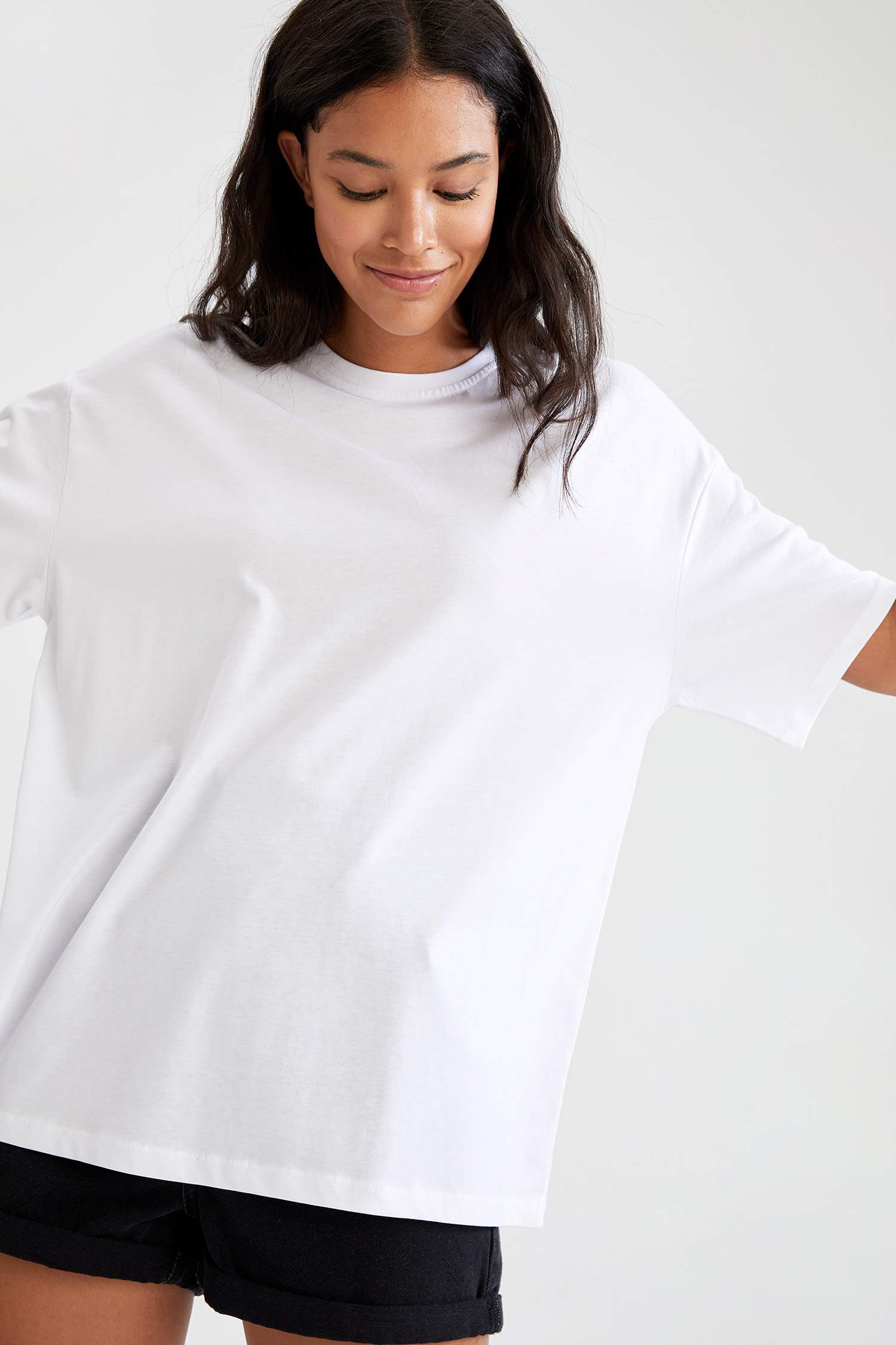 Basic Oversize Fit Pamuklu Kısa Kollu Tişört