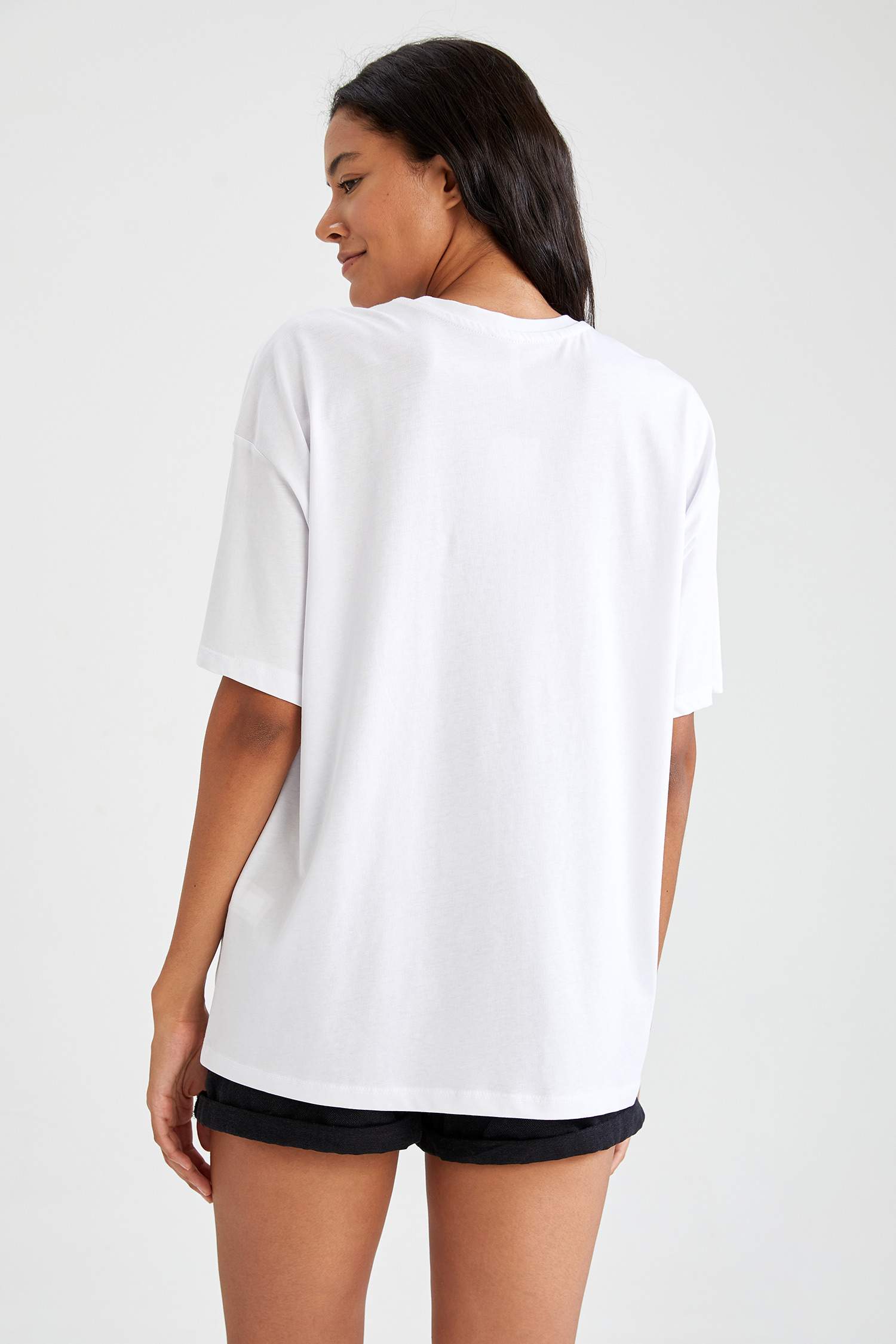 Basic Oversize Fit Pamuklu Kısa Kollu Tişört
