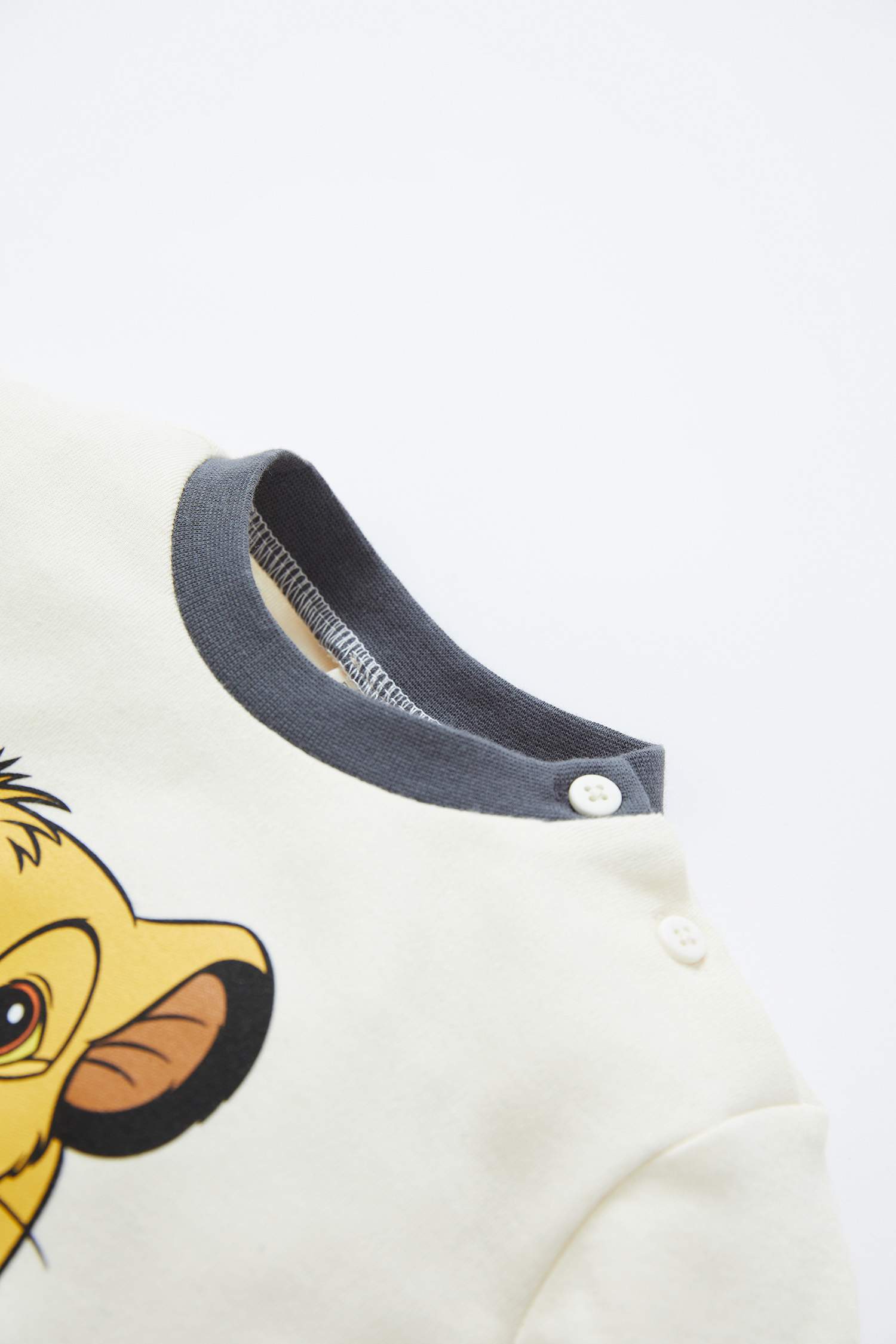 Erkek Bebek Lion King Lisanslı Uzun Kollu Pamuklu Pijama Takım