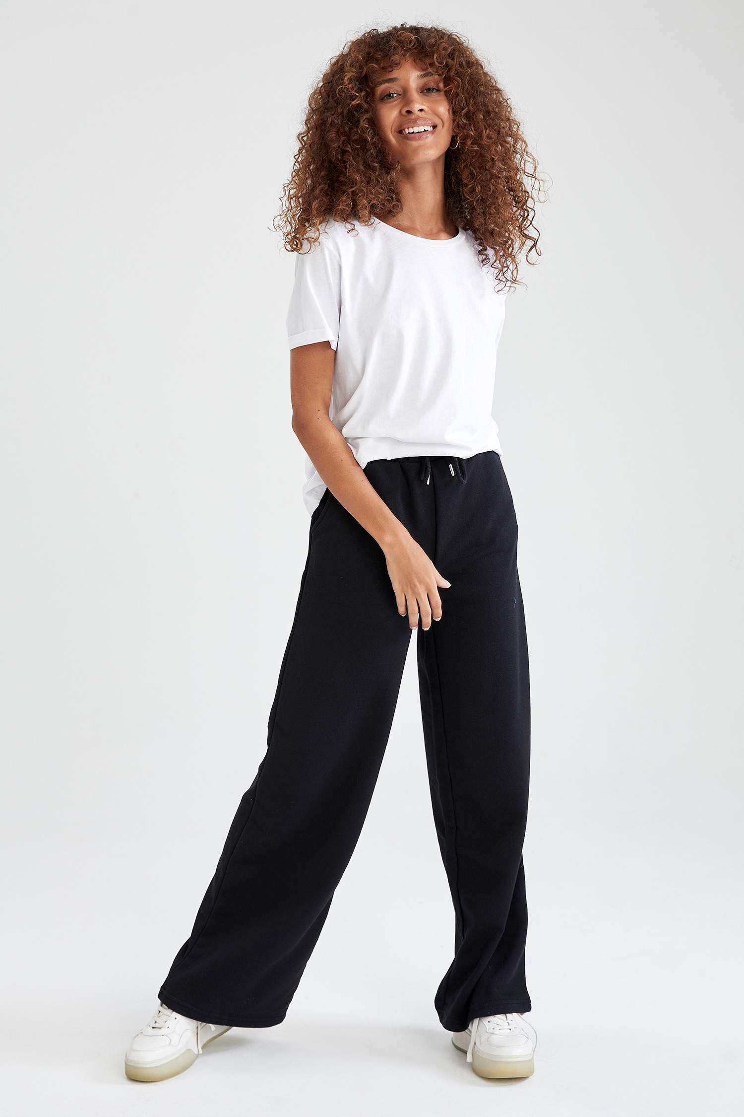 Beli Bağcıklı Oversize Fit Eşofman Altı