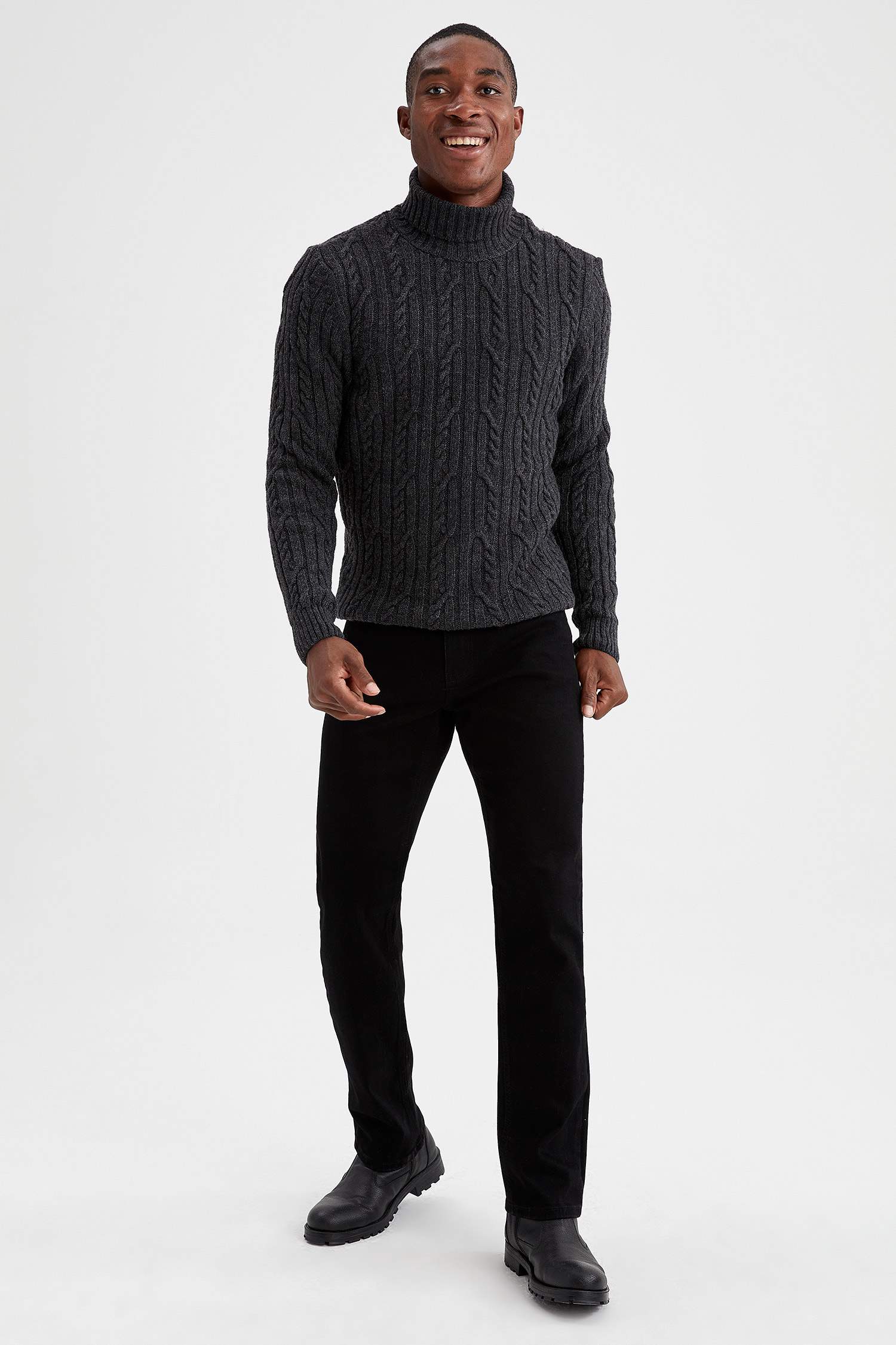 Regular Fit Basic Chino Pantolon