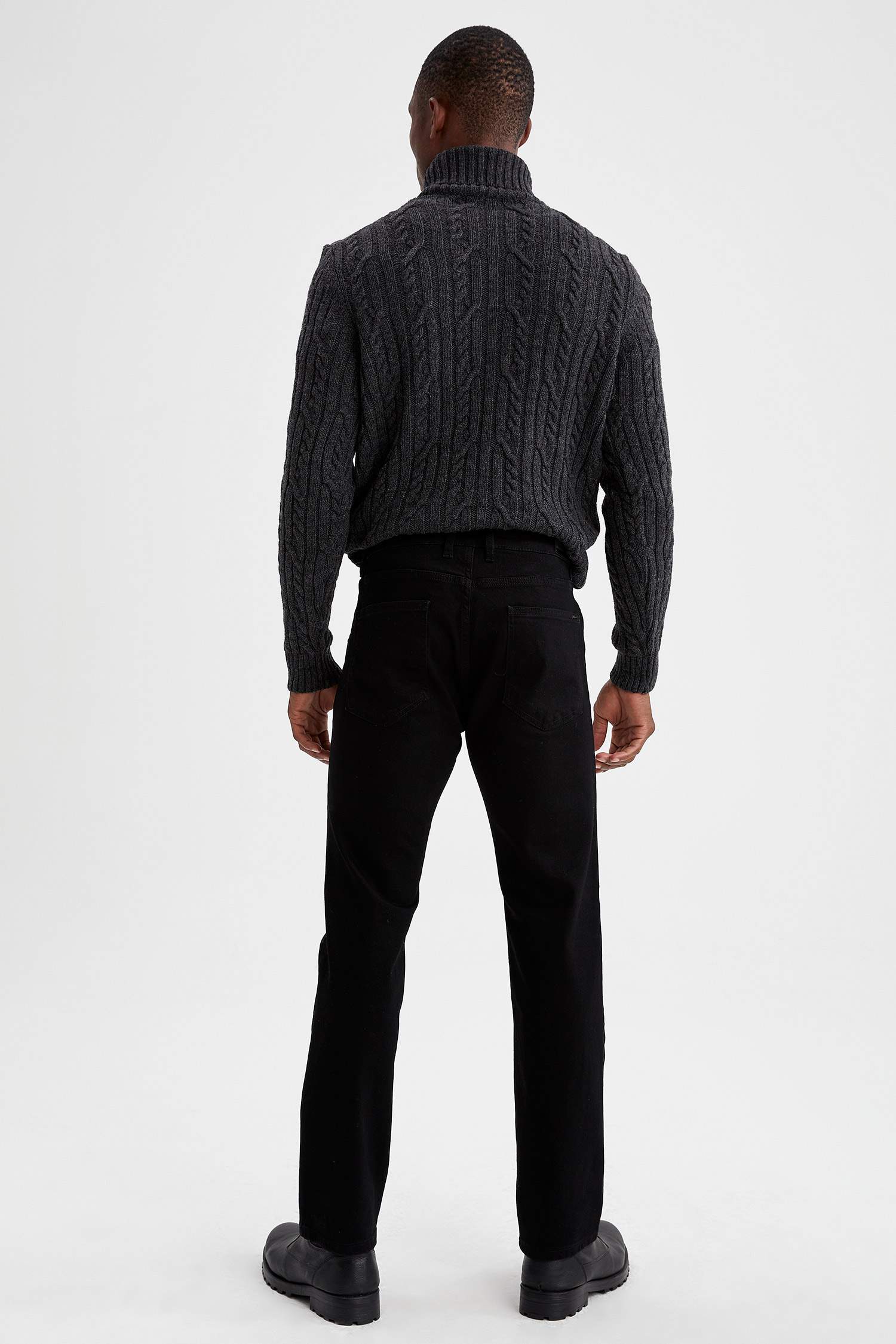 Regular Fit Basic Chino Pantolon