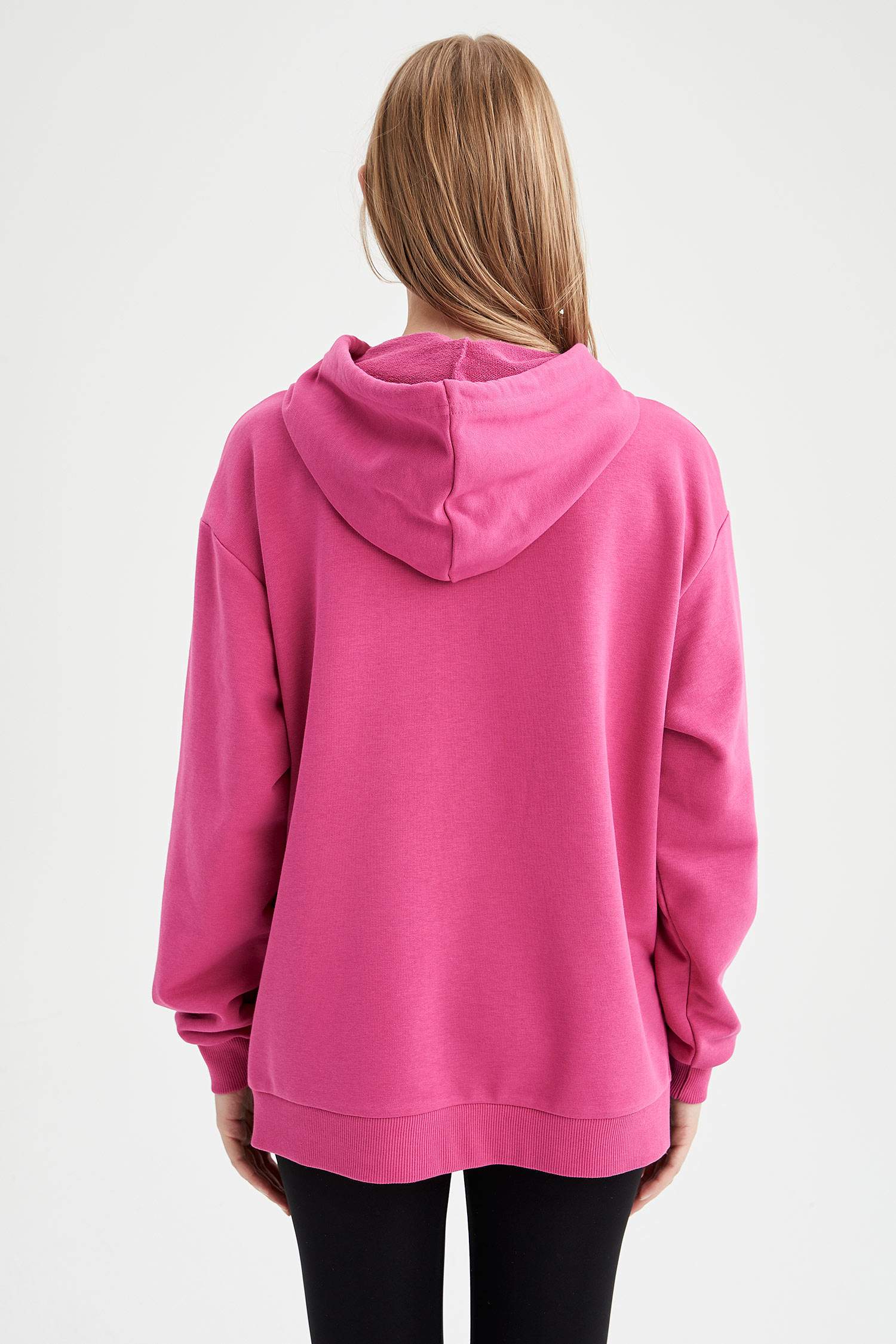 Slogan Baskılı Kapüşonlu Kanguru Cepli Oversize Fit Yırtmaçlı Sweatshirt