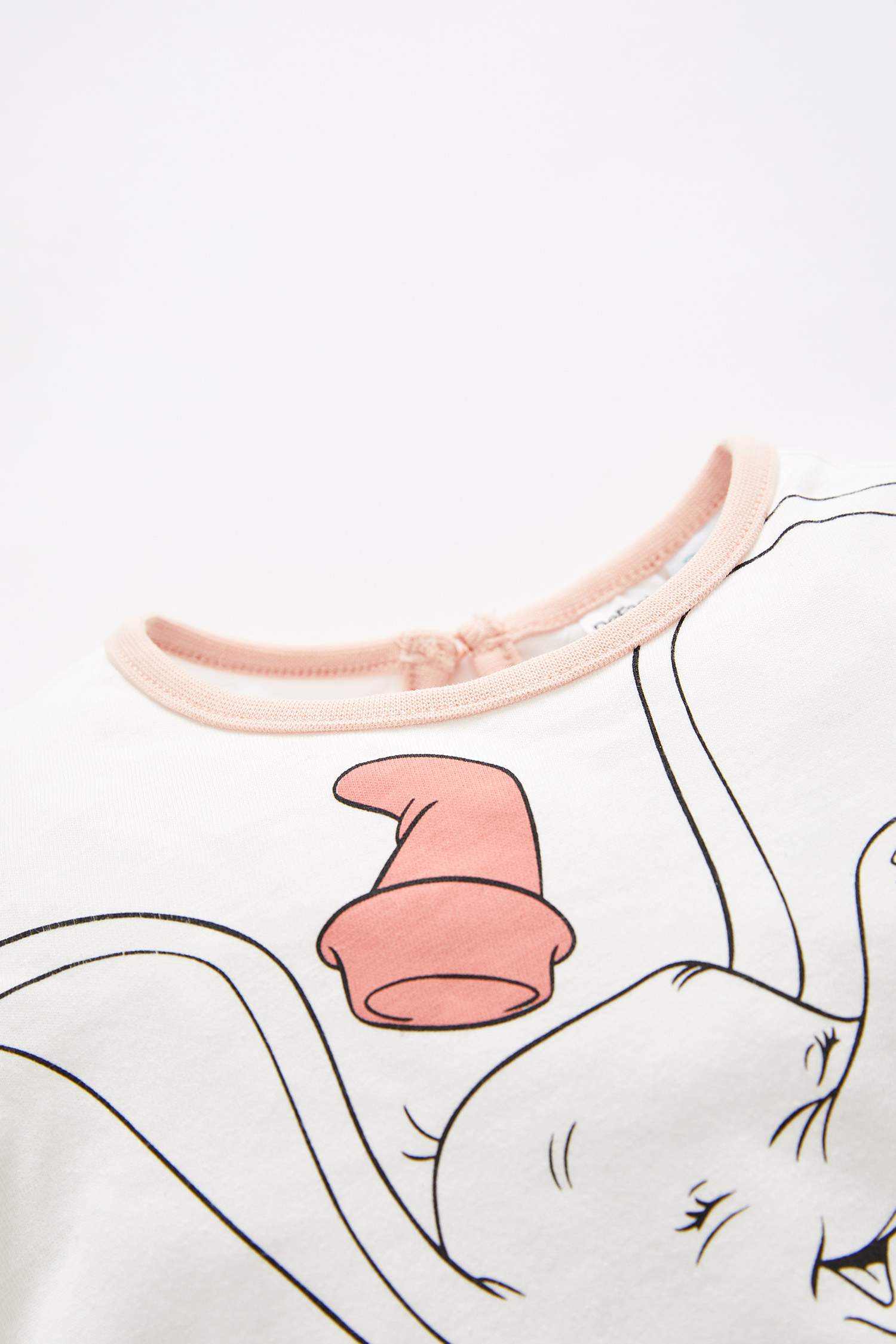Kız Bebek Dumbo Lisanslı Uzun Kollu Pamuklu Pijama Takımı