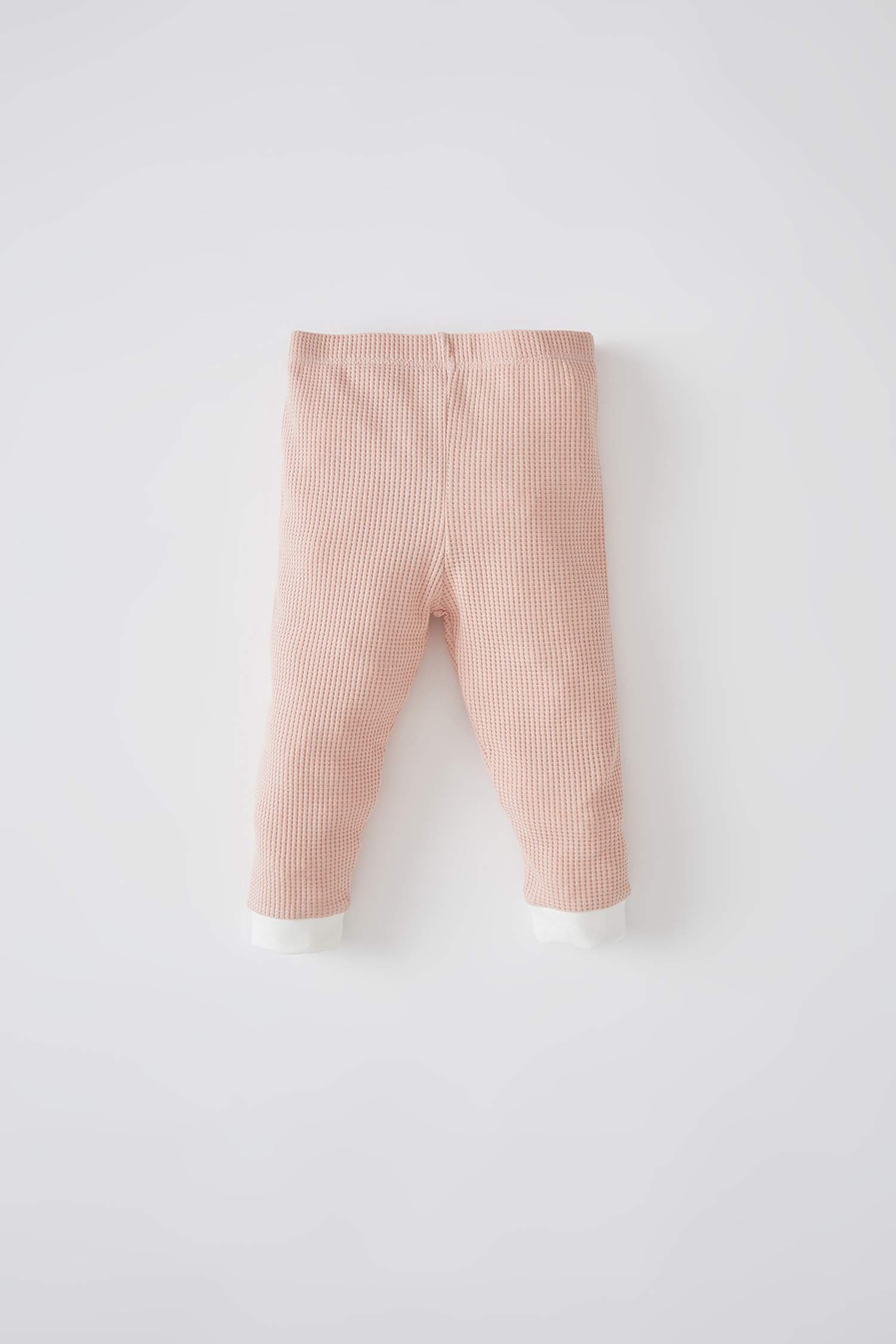 Kız Bebek Fitilli Esnek Dokulu Uzun Kollu Pijama Takımı