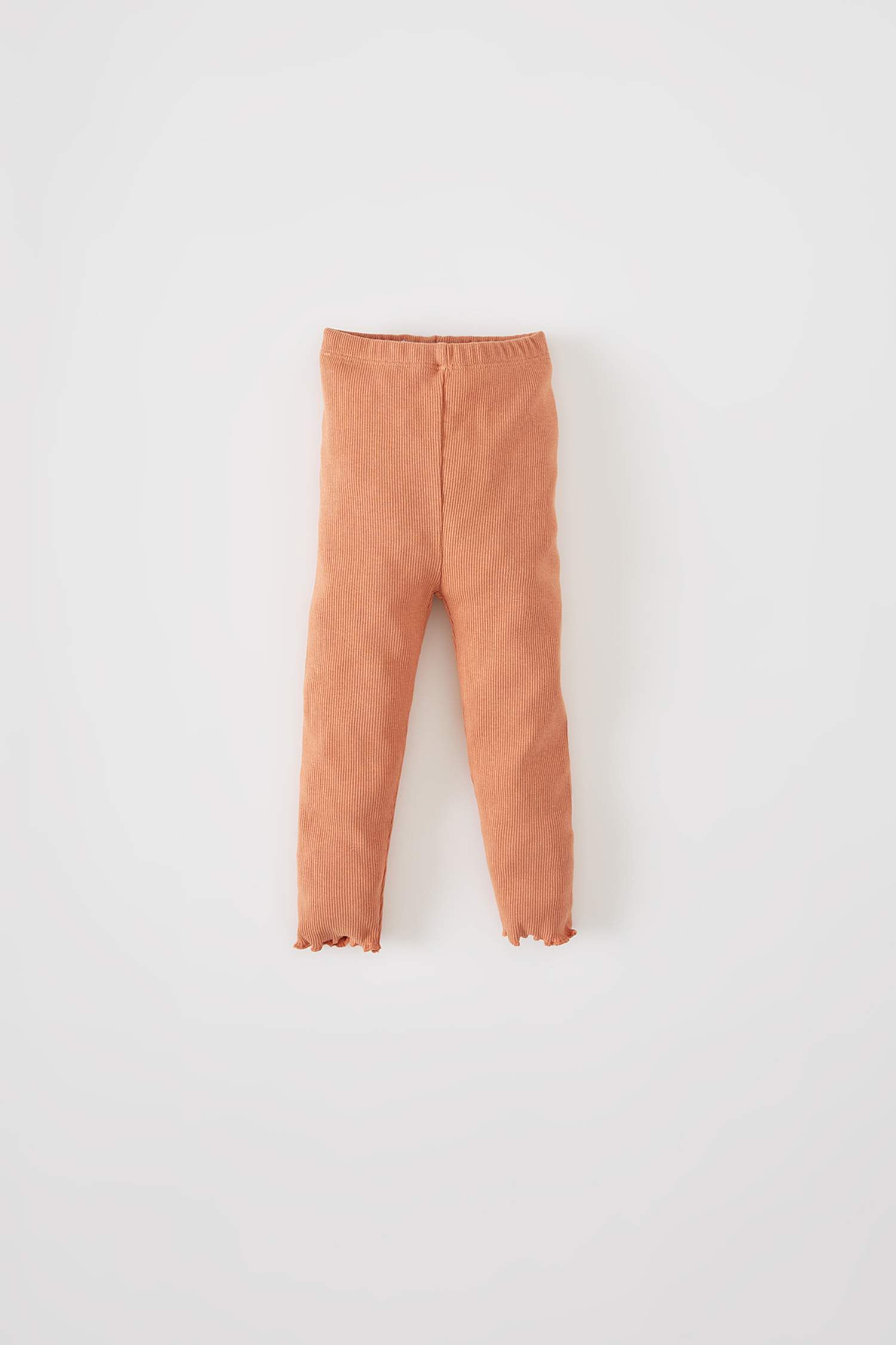 Kız Bebek Çiçek Desenli Fitilli Esnek Dokulu Uzun Kollu Pijama Takımı