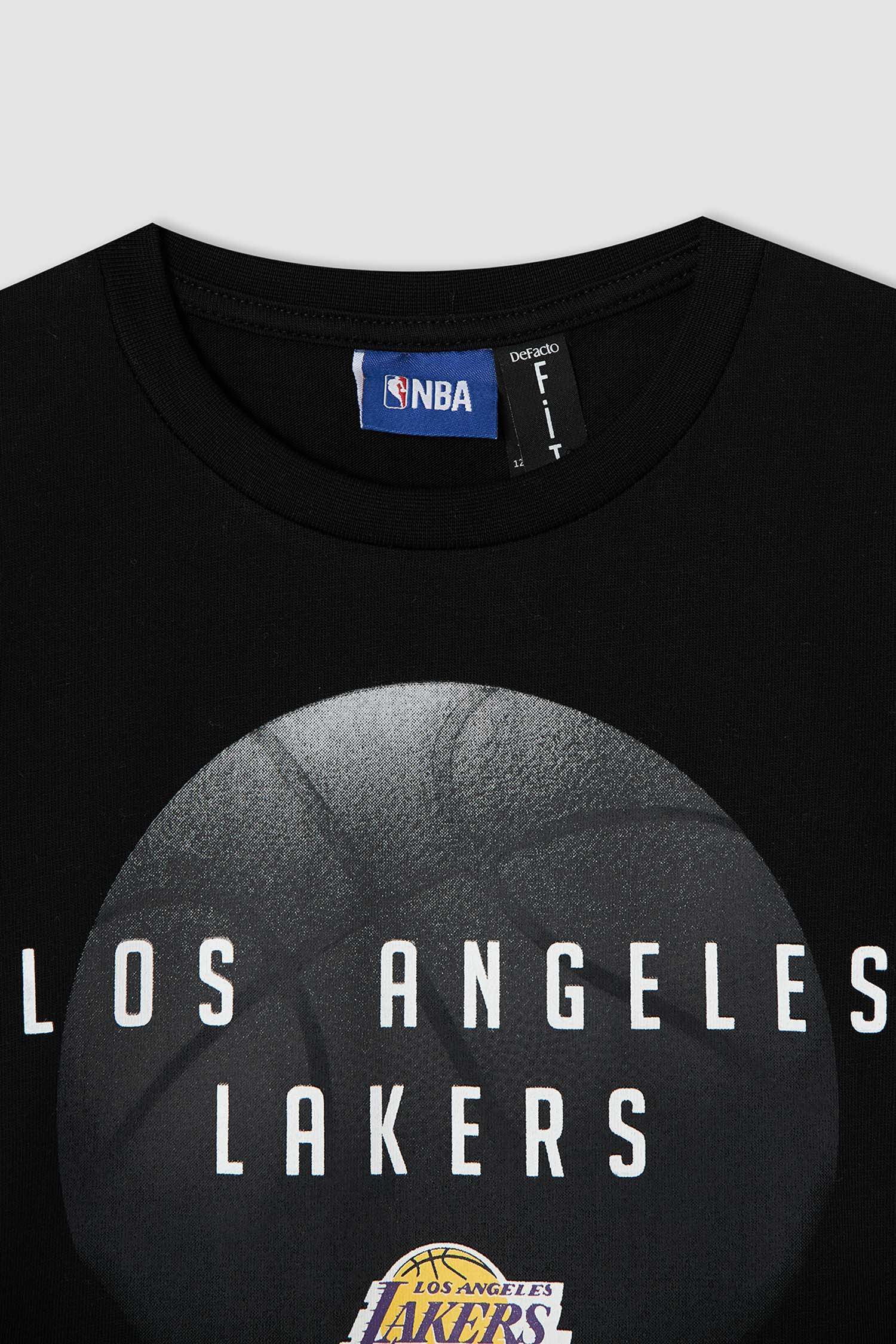 Erkek Çocuk NBA Lisanslı Los Angeles Lakers Baskılı Uzun Kollu Tişört