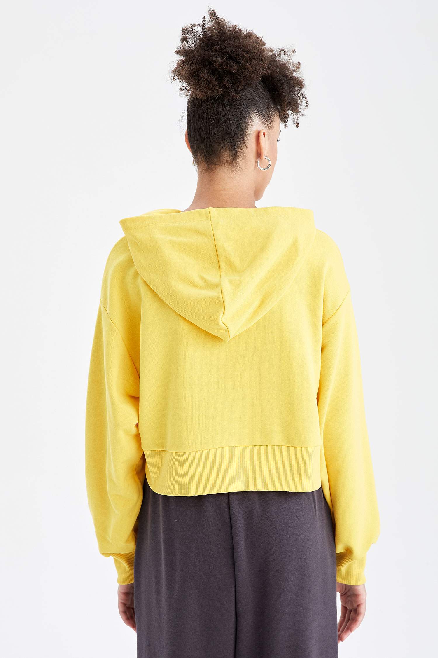 Coool Kolej Baskılı Oversize Fit Kapüşonlu Crop Sweatshirt