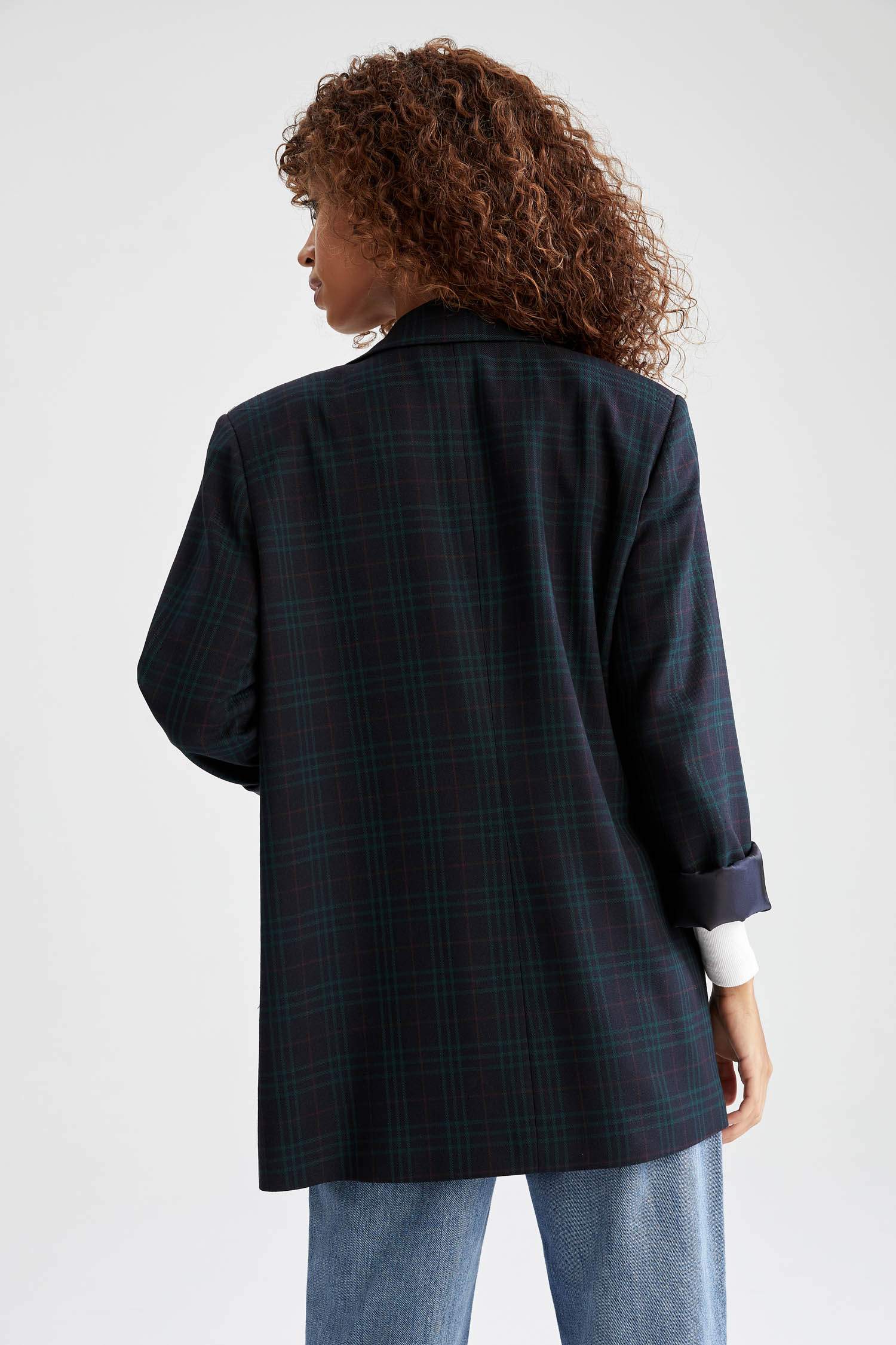 Ekose Desenli Oversize Fit Uzun Kollu Blazer Ceket