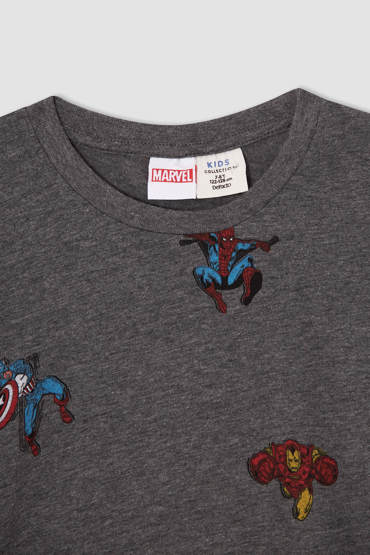 Erkek Çocuk MARVEL Lisanslı Uzun Kollu Pijama Takımı