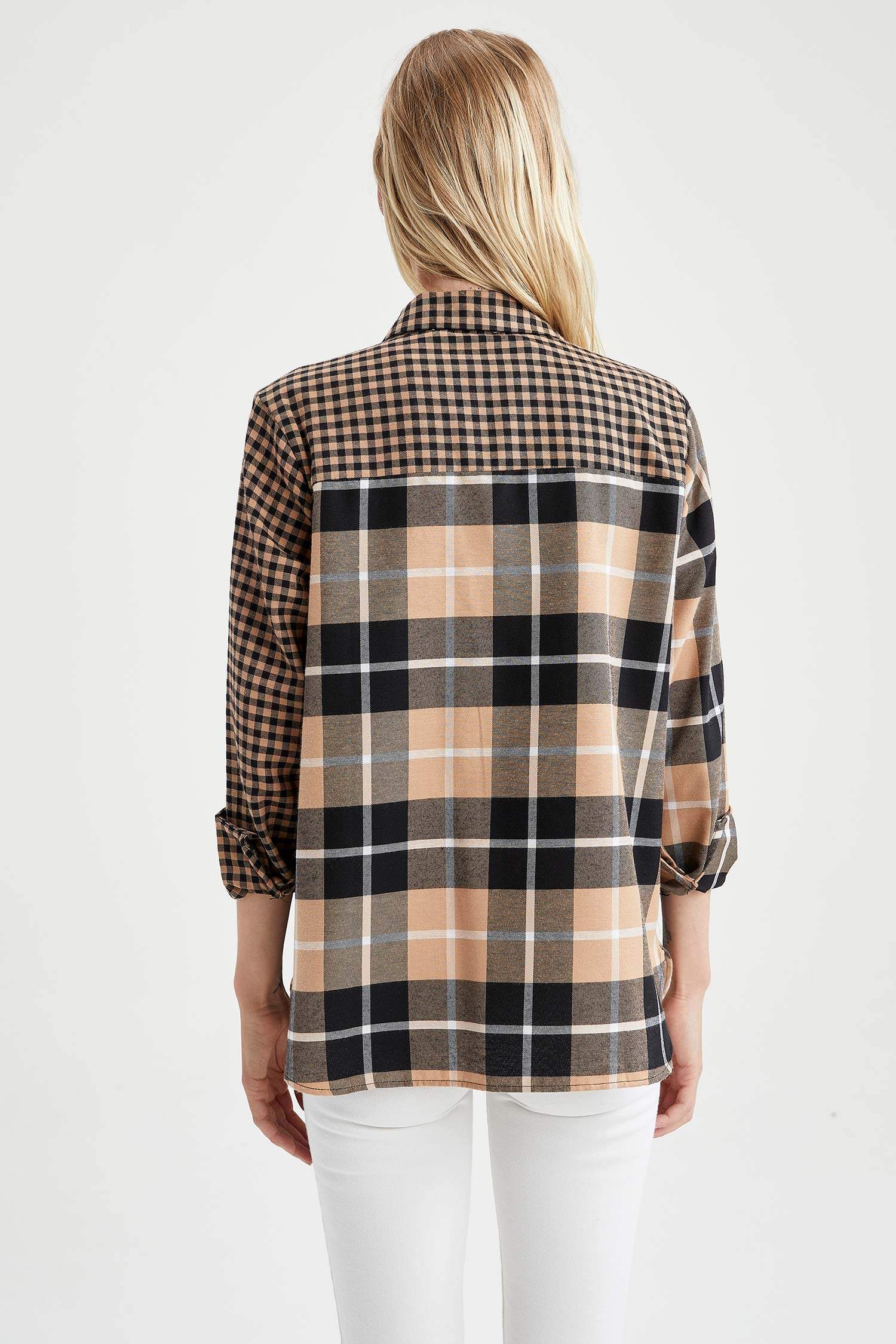 Retro Ekoseli Relax Fit Cep Detaylı Flanel Gömlek