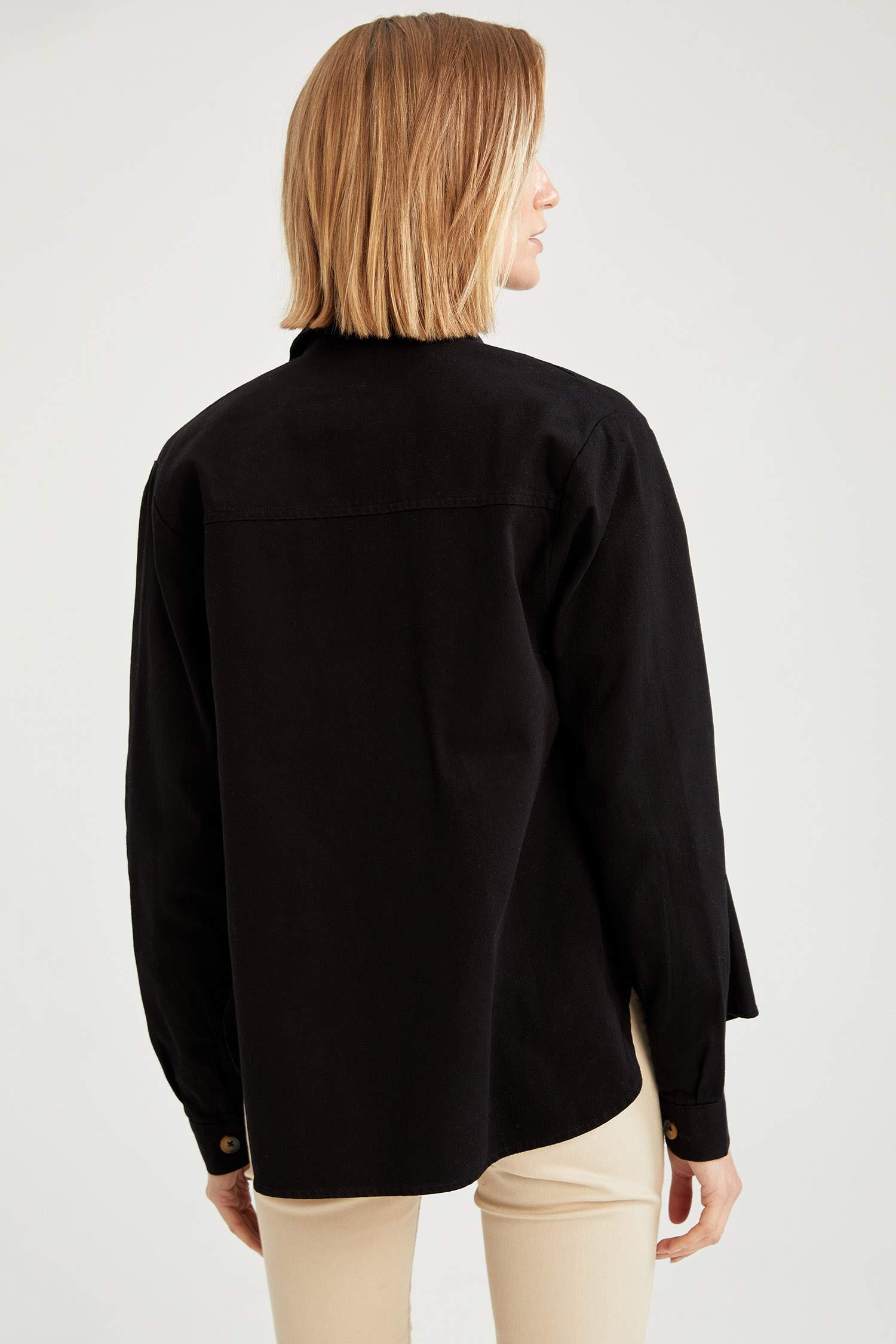 Çift Cepli Oversize Fit Gabardin Gömlek