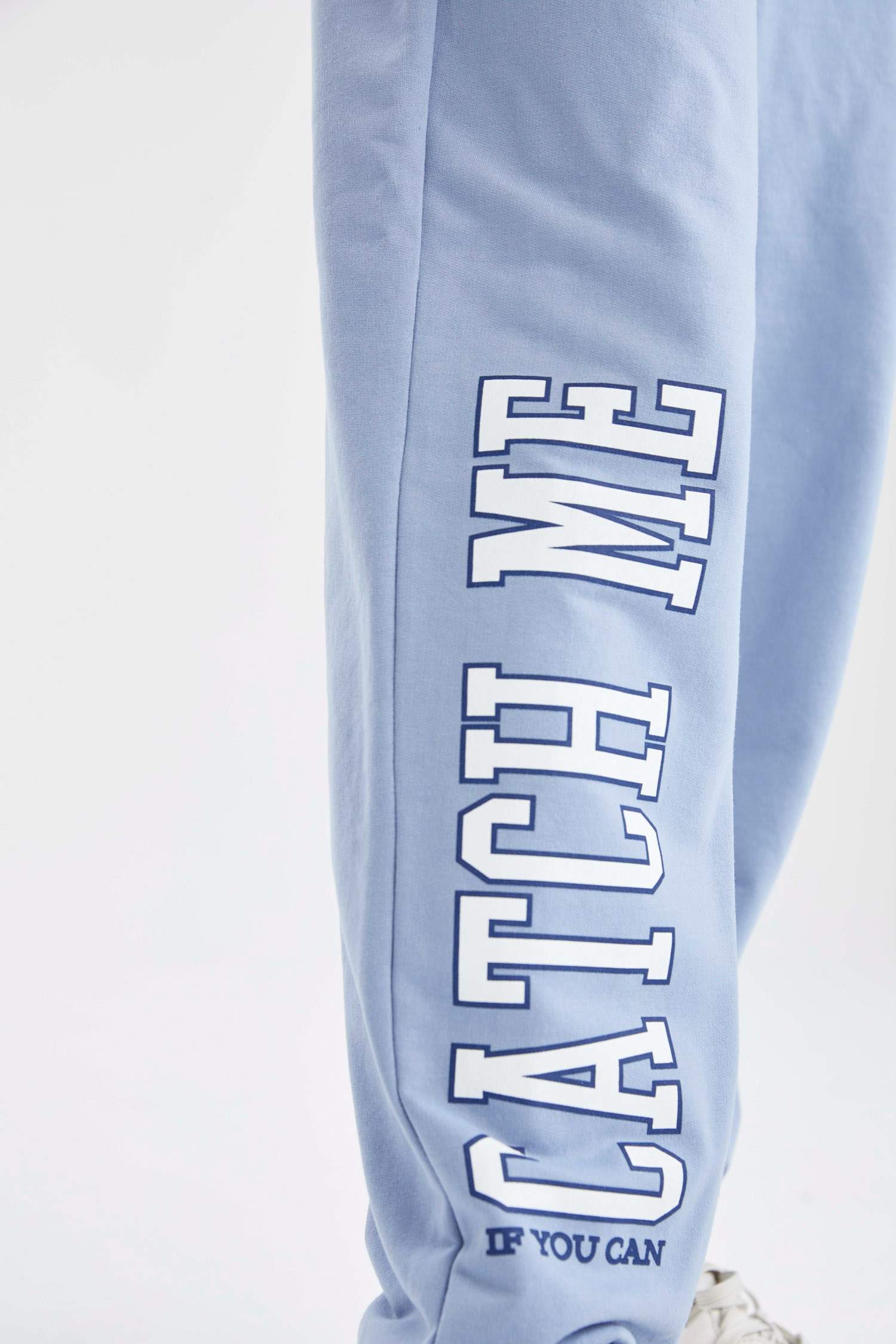 Cepli Relax Fit Baskılı Jogger Eşofman Altı