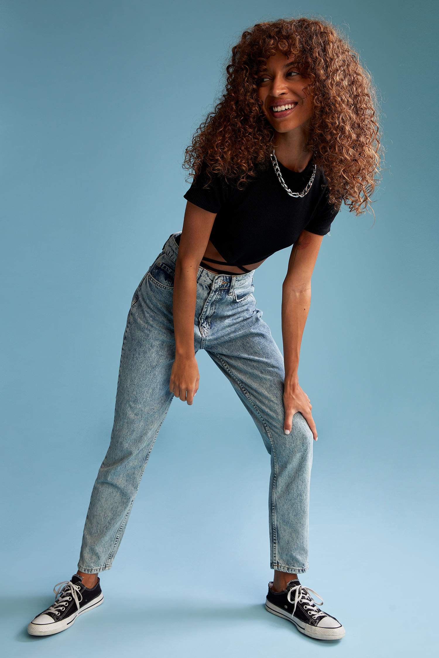 Lina Yıkamalı Mom Fit Jean Pantolon