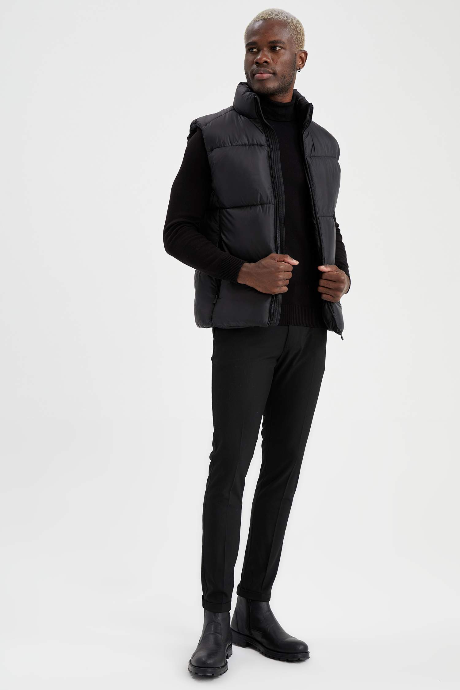 Slim Fit Dik Yaka Şişme Yelek
