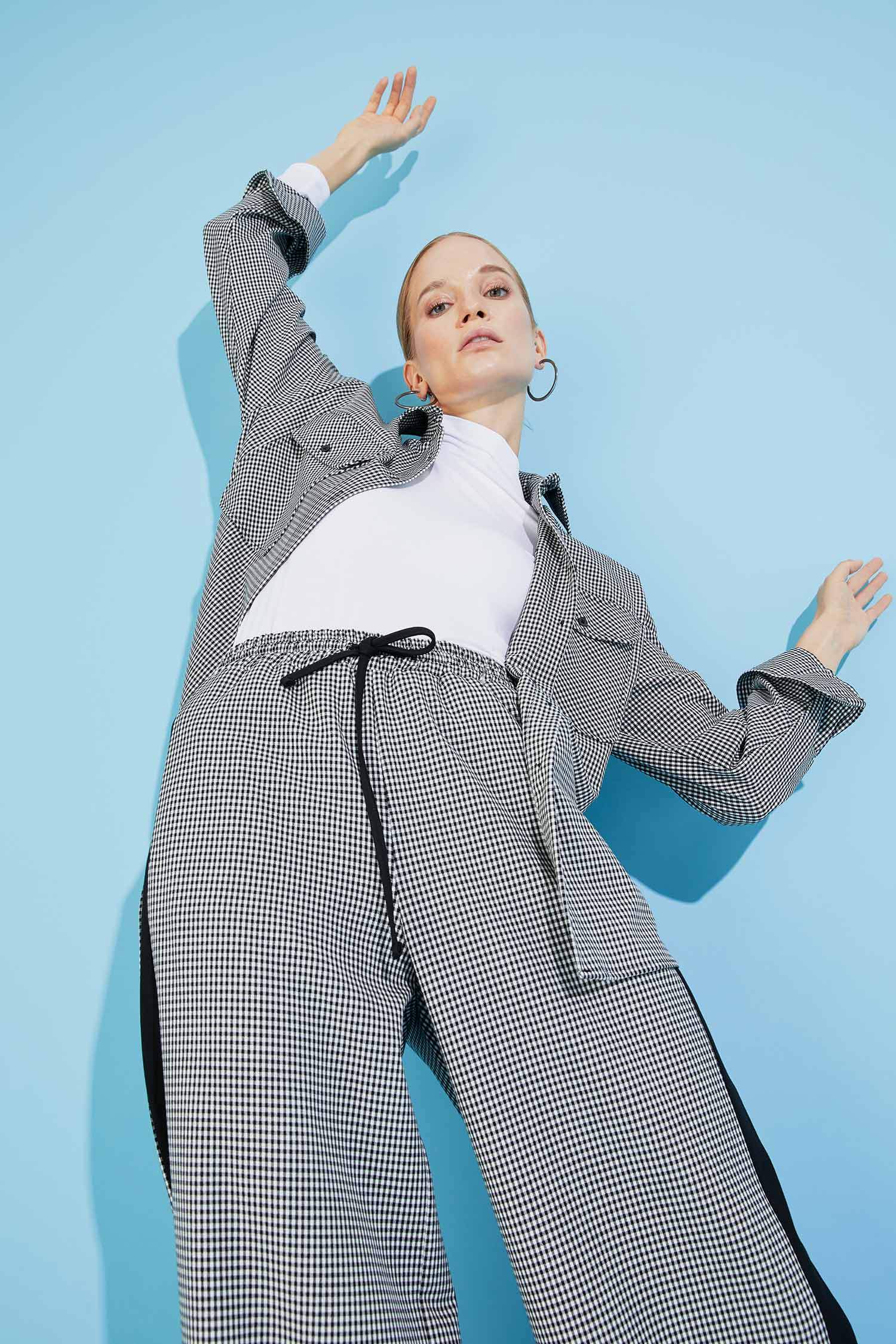 Ekoseli Kapaklı Cep Detaylı Oversize Fit Uzun Oduncu Gömlek Ceket