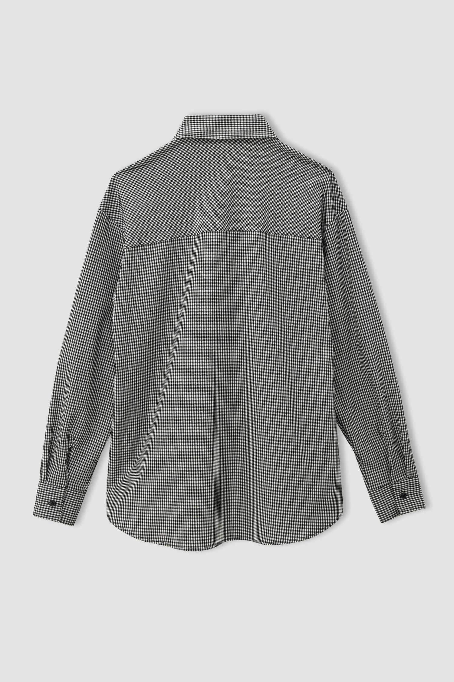 Ekoseli Kapaklı Cep Detaylı Oversize Fit Uzun Oduncu Gömlek Ceket