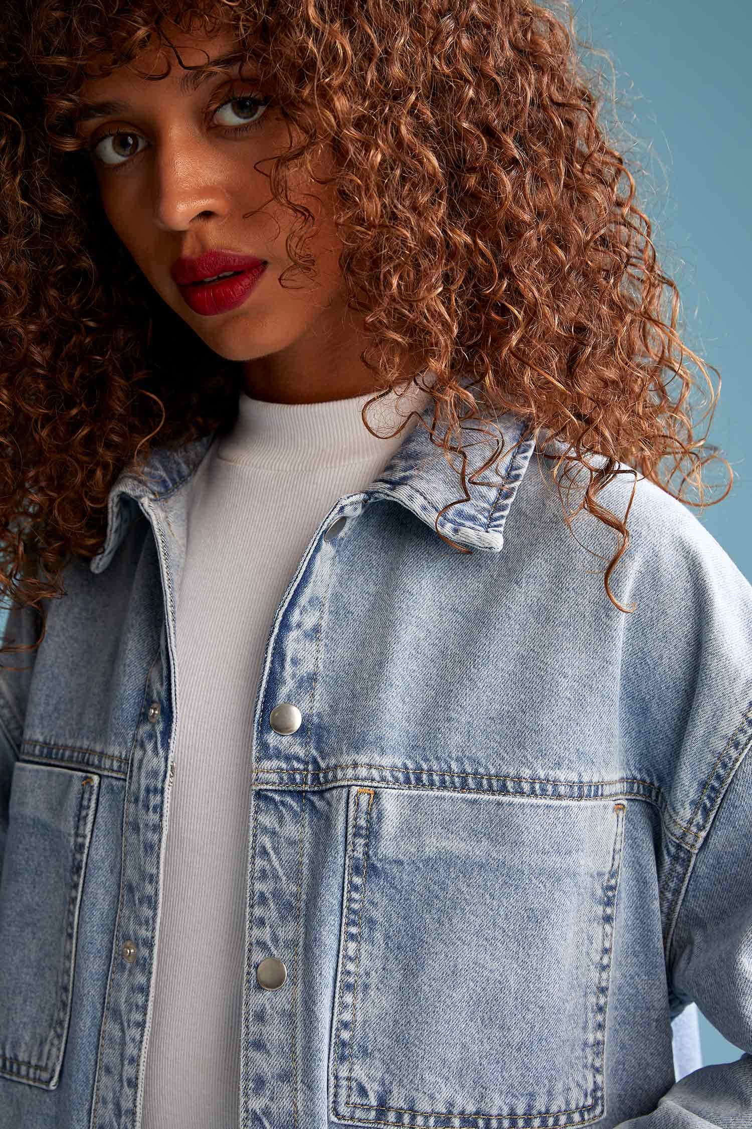 Basic Yıkamalı Oversize Fit Jean Ceket