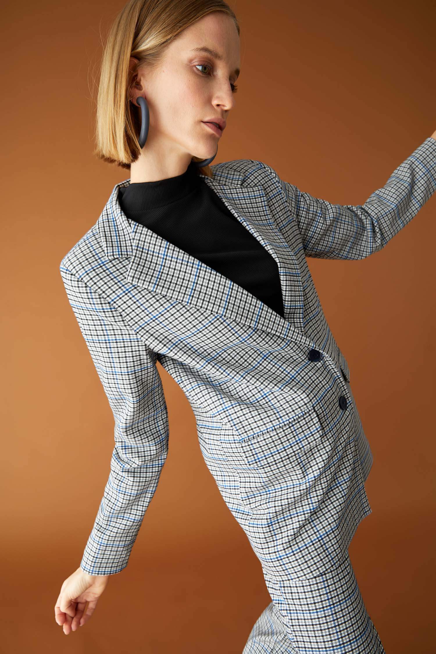 Kareli Kapaklı Cepli Oversize Fit Uzun Kollu Blazer Ceket