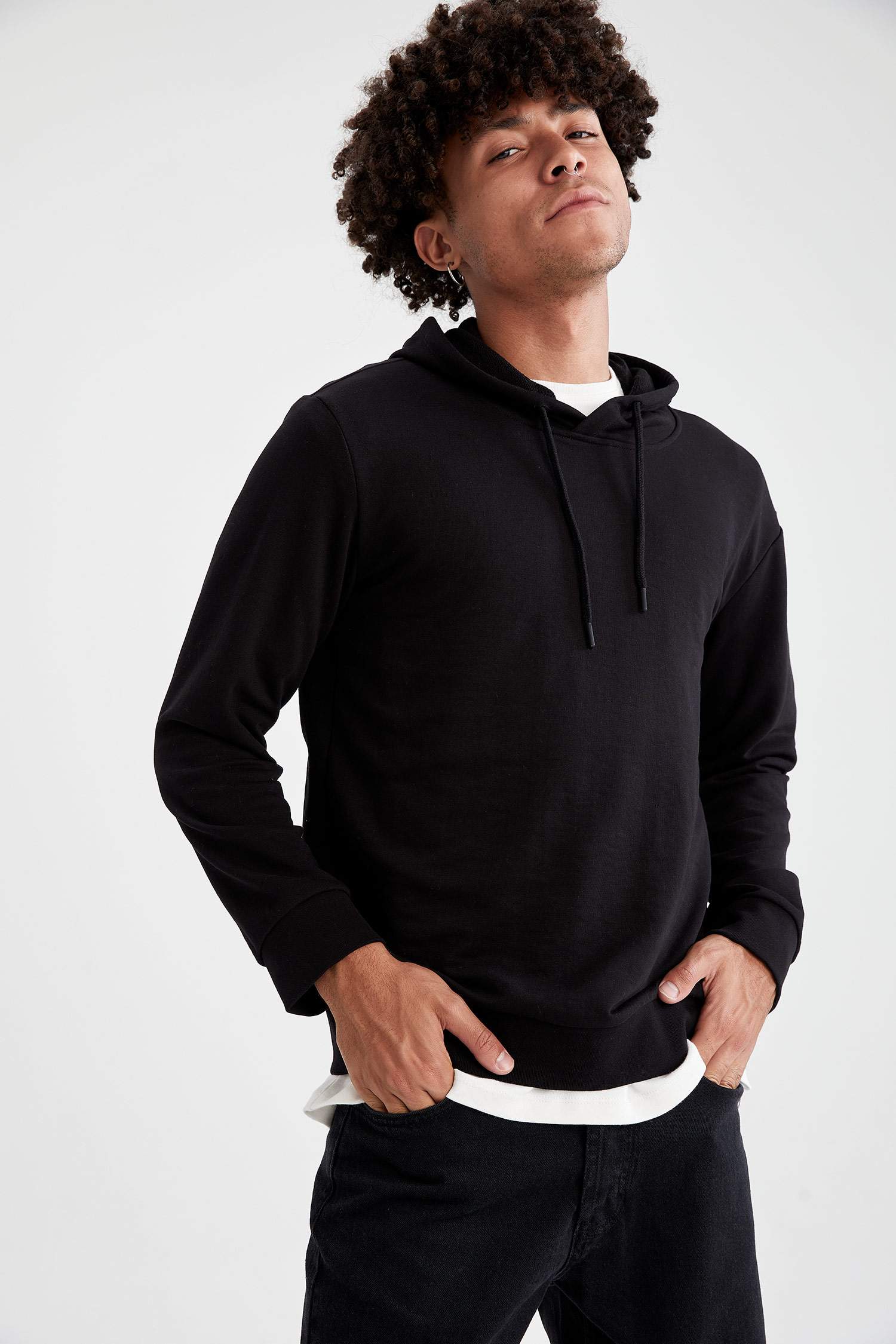 Regular Fit Kapüşonlu Uzun Kollu Pamuklu Sweatshirt