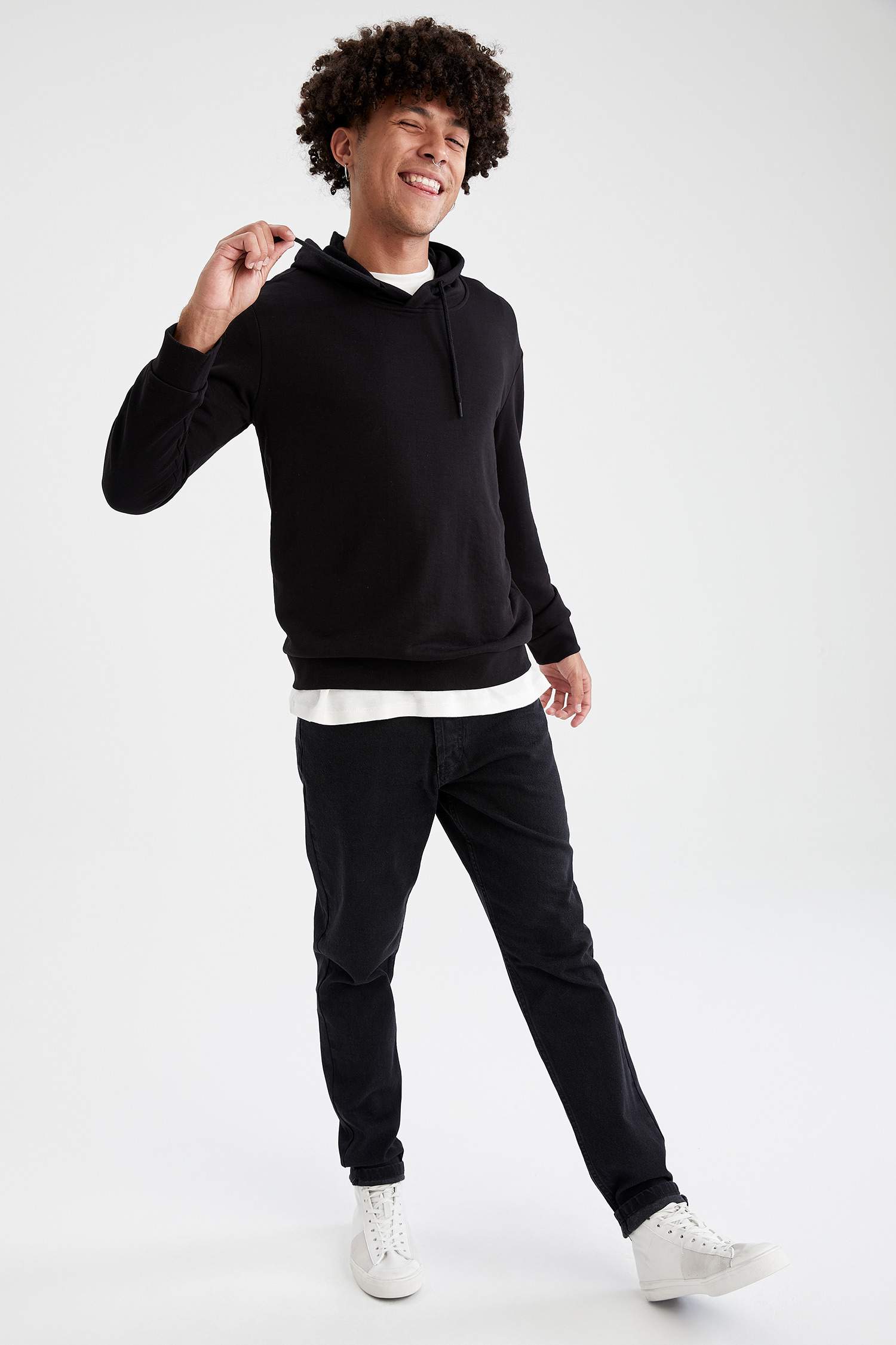 Regular Fit Kapüşonlu Uzun Kollu Pamuklu Sweatshirt