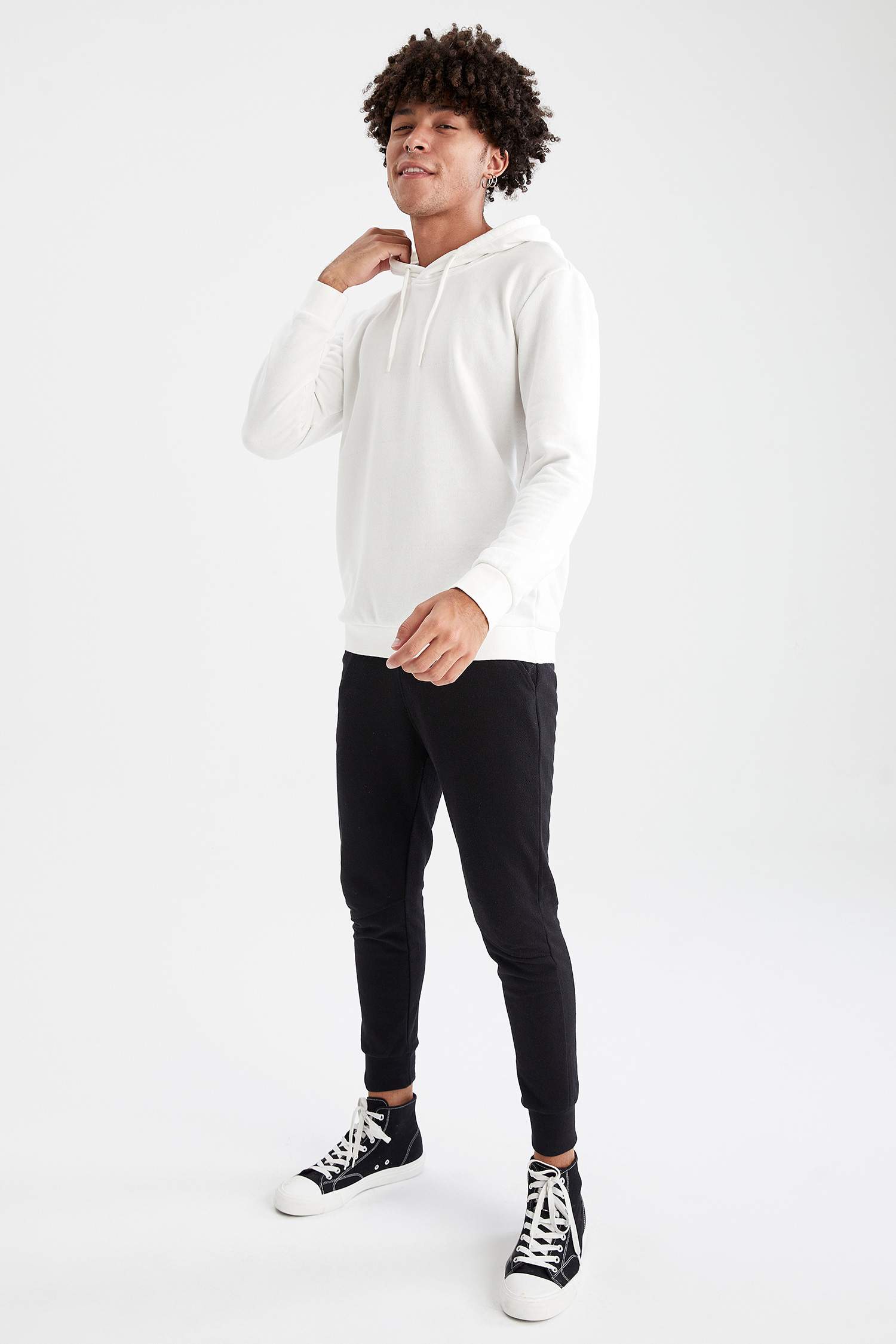 Regular Fit Kapüşonlu Uzun Kollu Pamuklu Sweatshirt