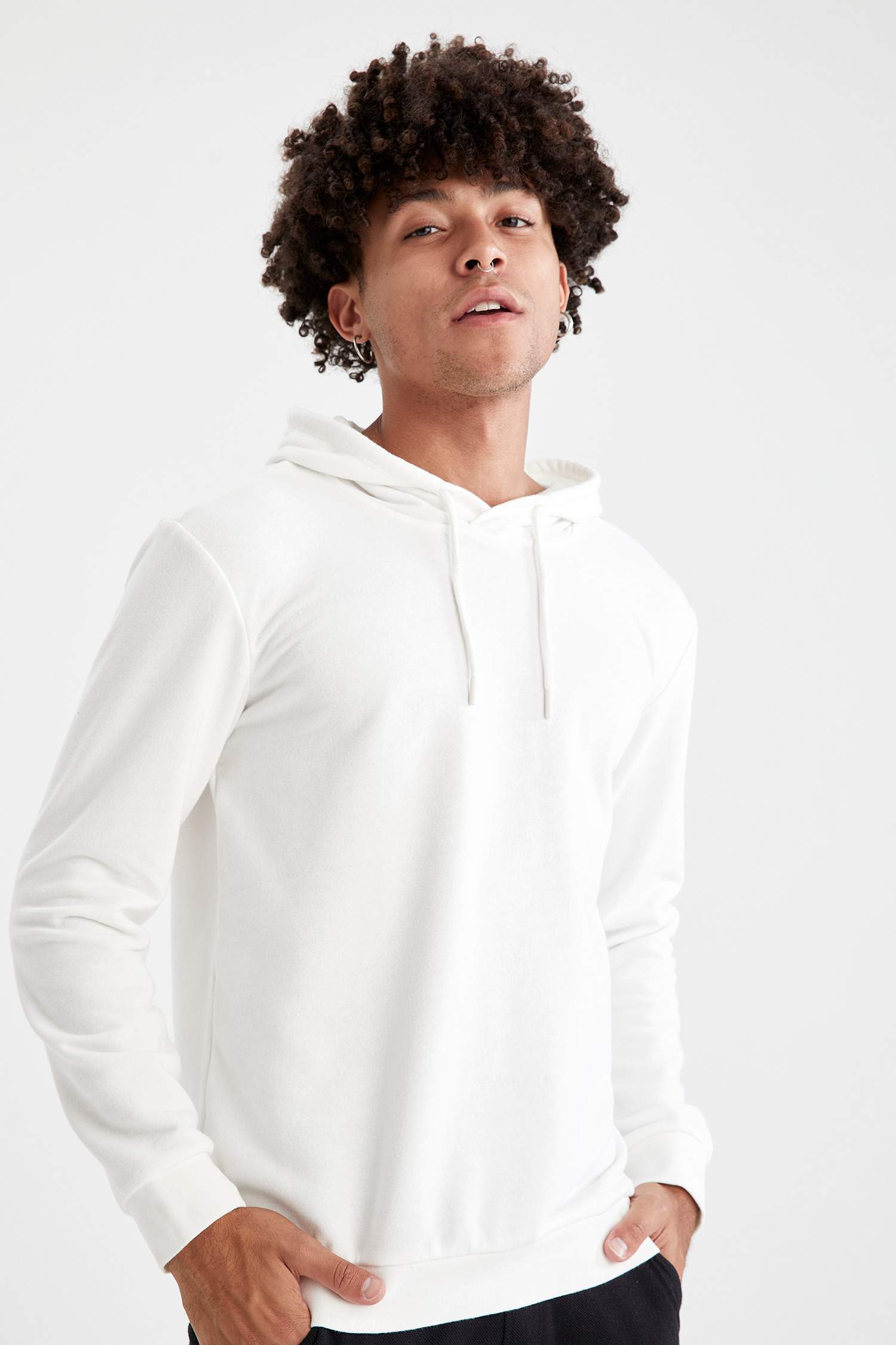 Regular Fit Kapüşonlu Uzun Kollu Pamuklu Sweatshirt