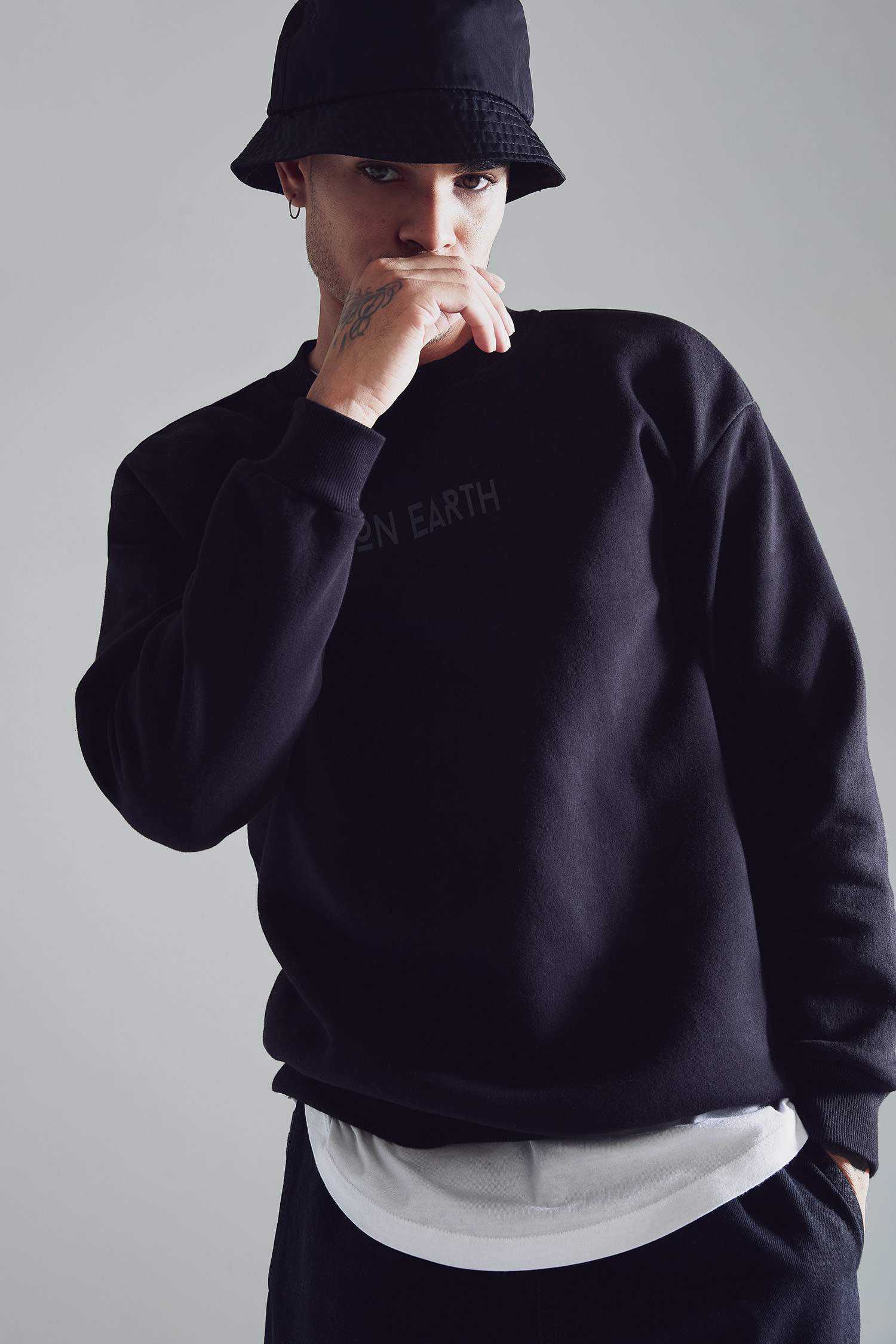 Boxy Fit Bisiklet Yaka Baskılı İçi Yumuşak Tüylü Sweatshirt