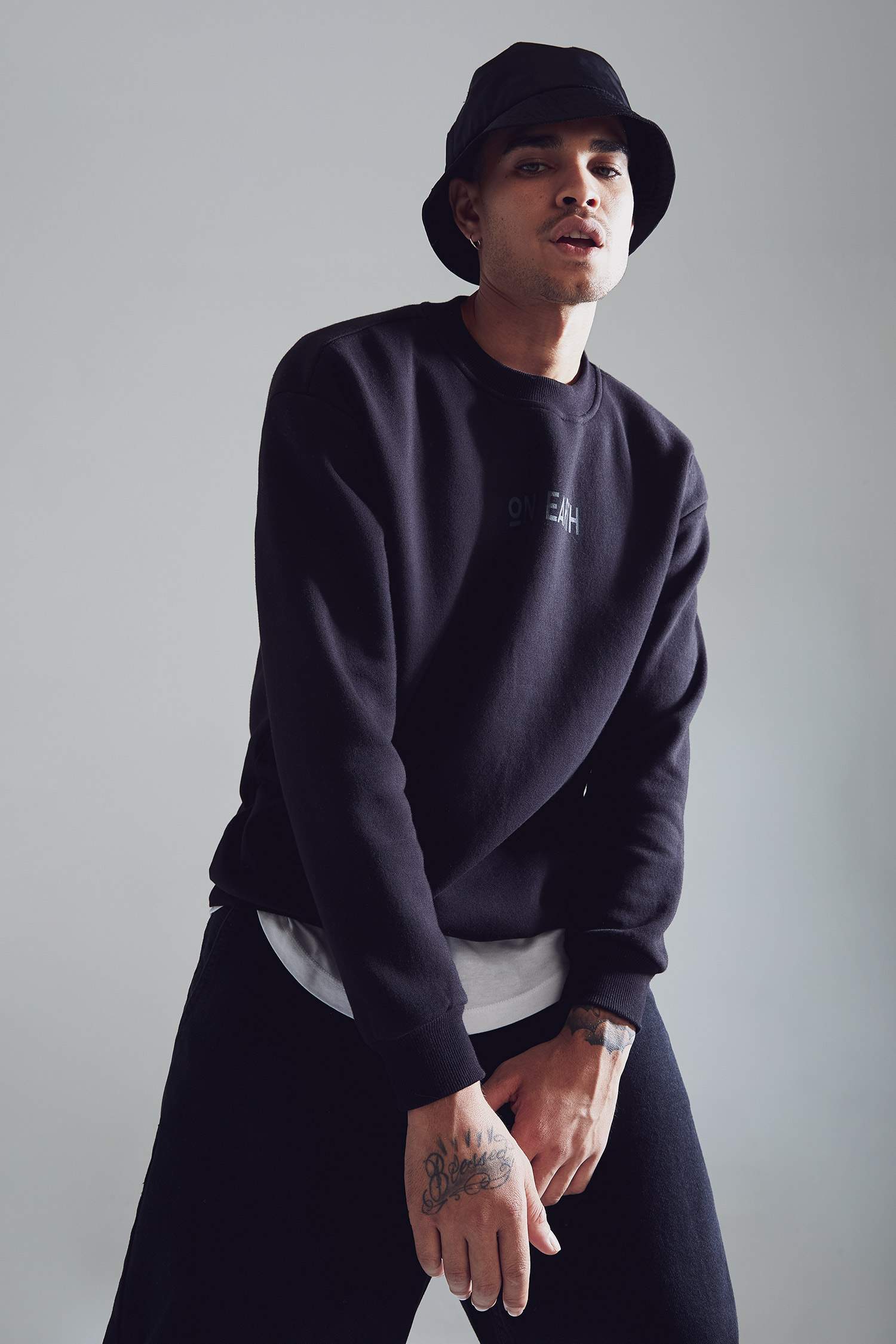 Boxy Fit Bisiklet Yaka Baskılı İçi Yumuşak Tüylü Sweatshirt