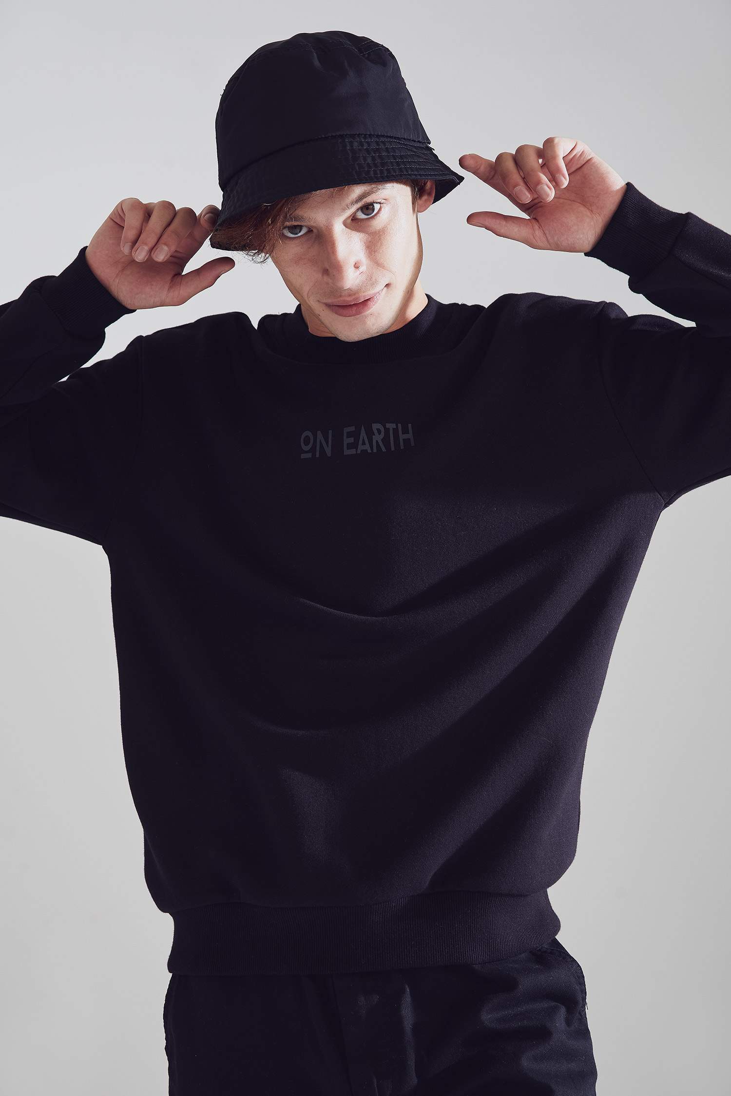 Boxy Fit Bisiklet Yaka Baskılı İçi Yumuşak Tüylü Sweatshirt
