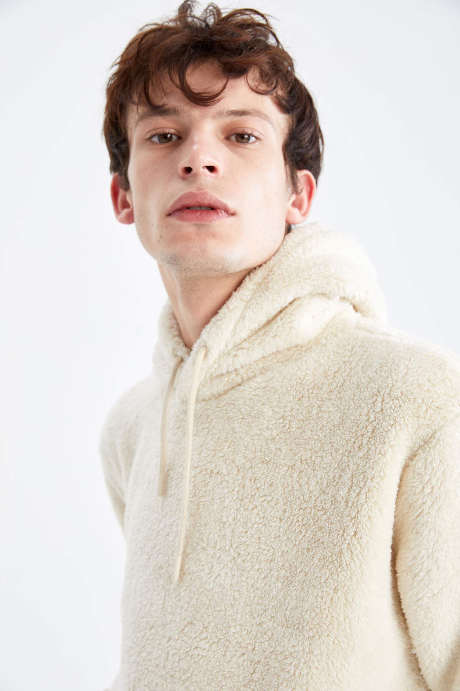 Regular Fit Kapüşonlu Kanguru Cepli Isı Yalıtımlı Warmtech Uzun Kollu Sweatshirt