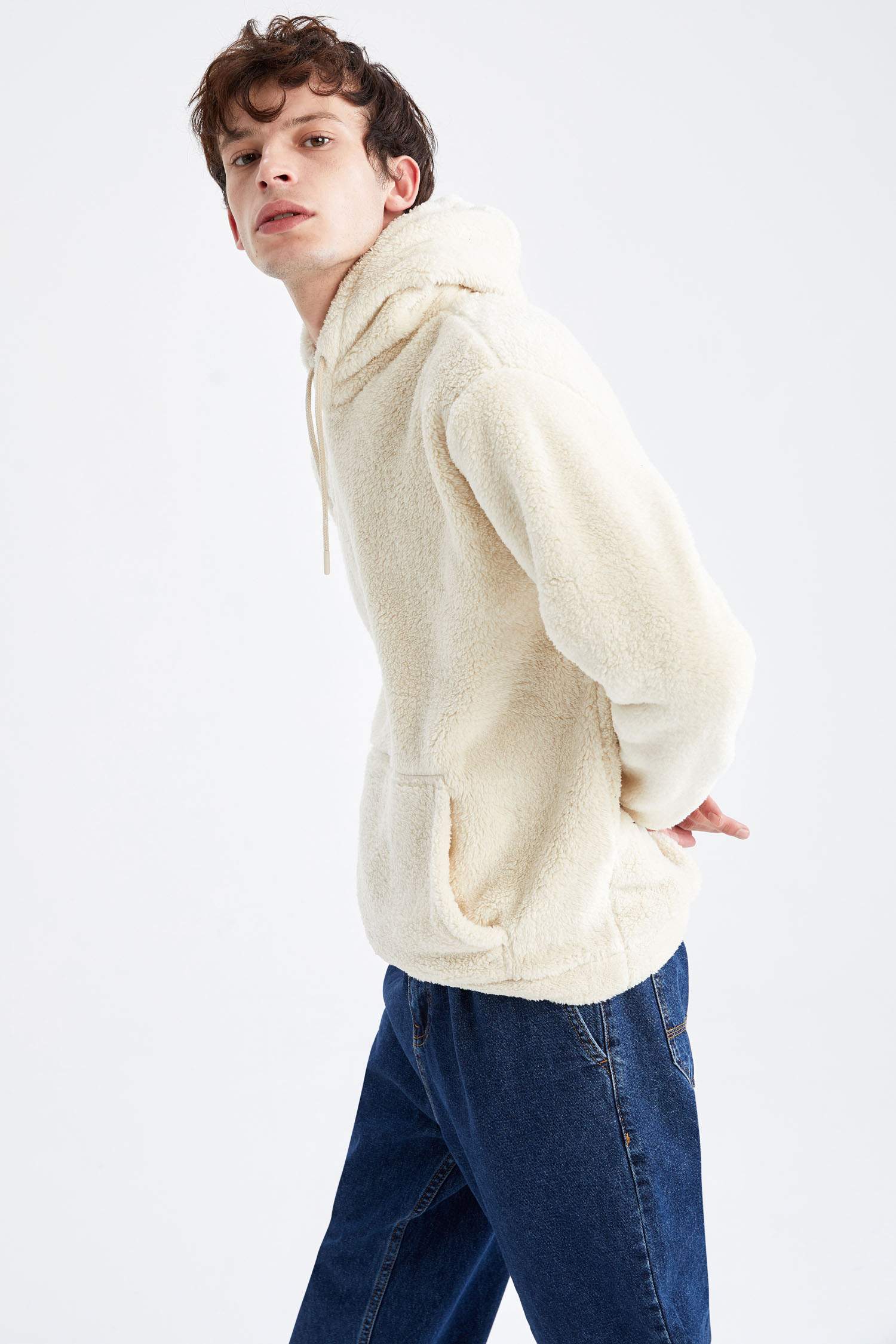 Regular Fit Kapüşonlu Kanguru Cepli Isı Yalıtımlı Warmtech Uzun Kollu Sweatshirt