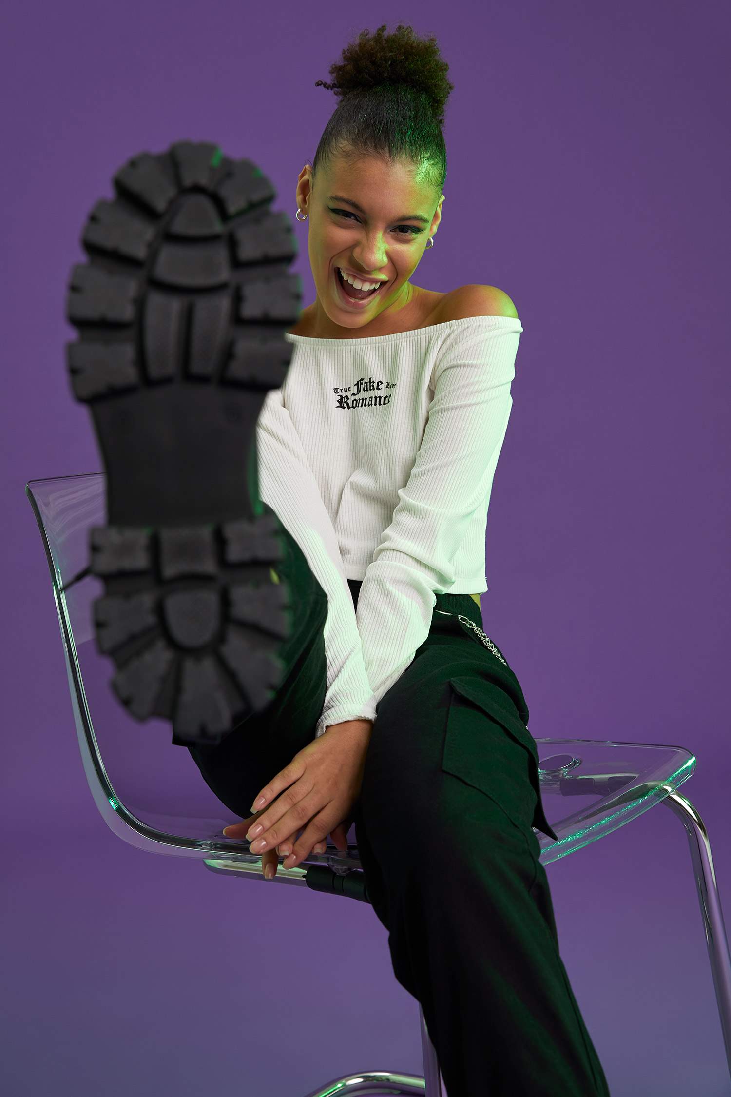 Coool Gotik Slogan Baskılı Carmen Yaka Slim Fit Crop Tişört