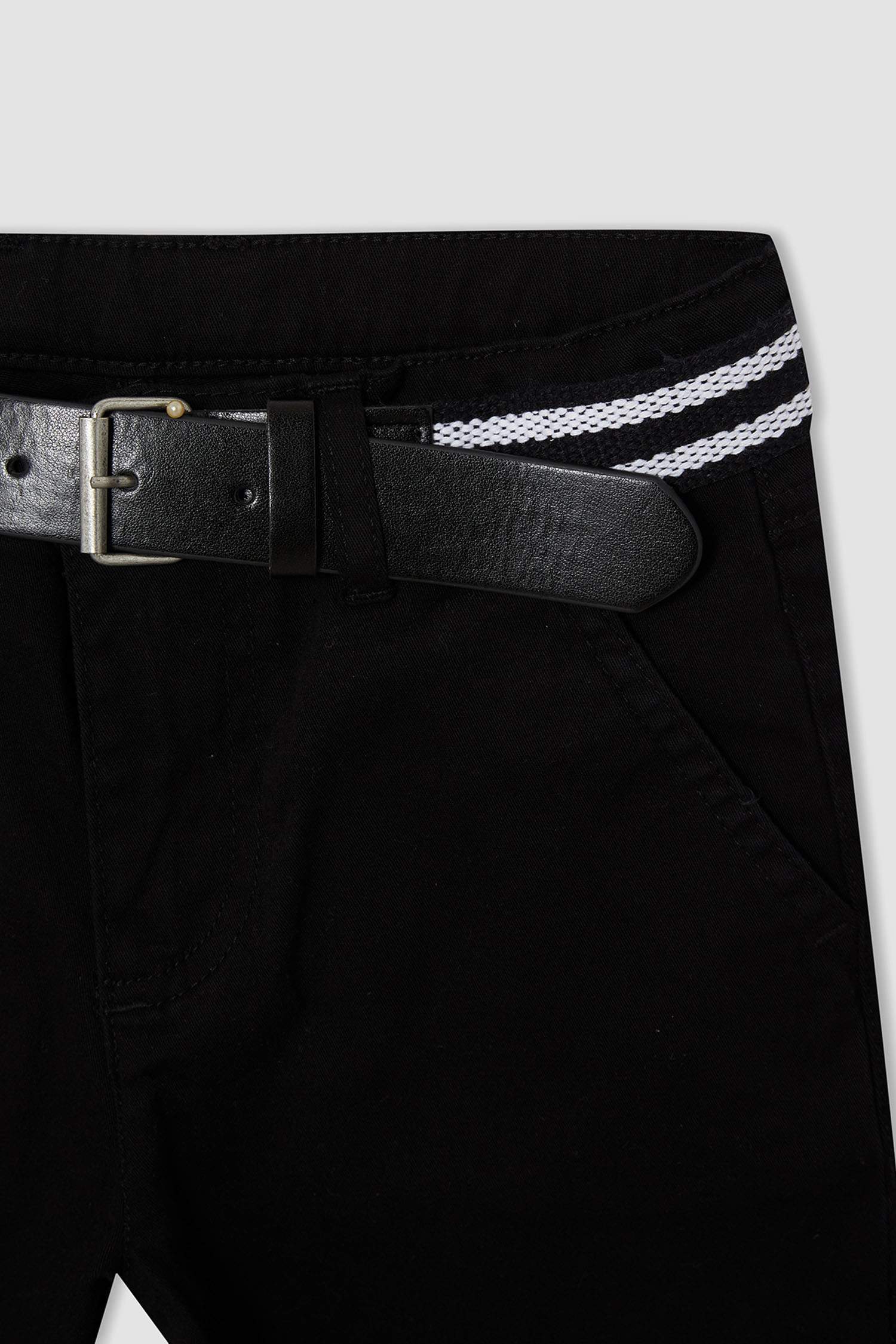 Erkek Çocuk Regular Fit Kemerli Pantolon