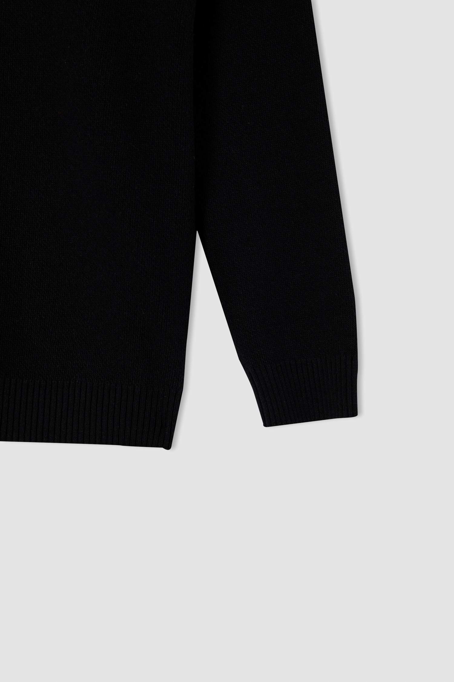 Erkek Çocuk Regular Fit Bisiklet Yaka Triko Kazak