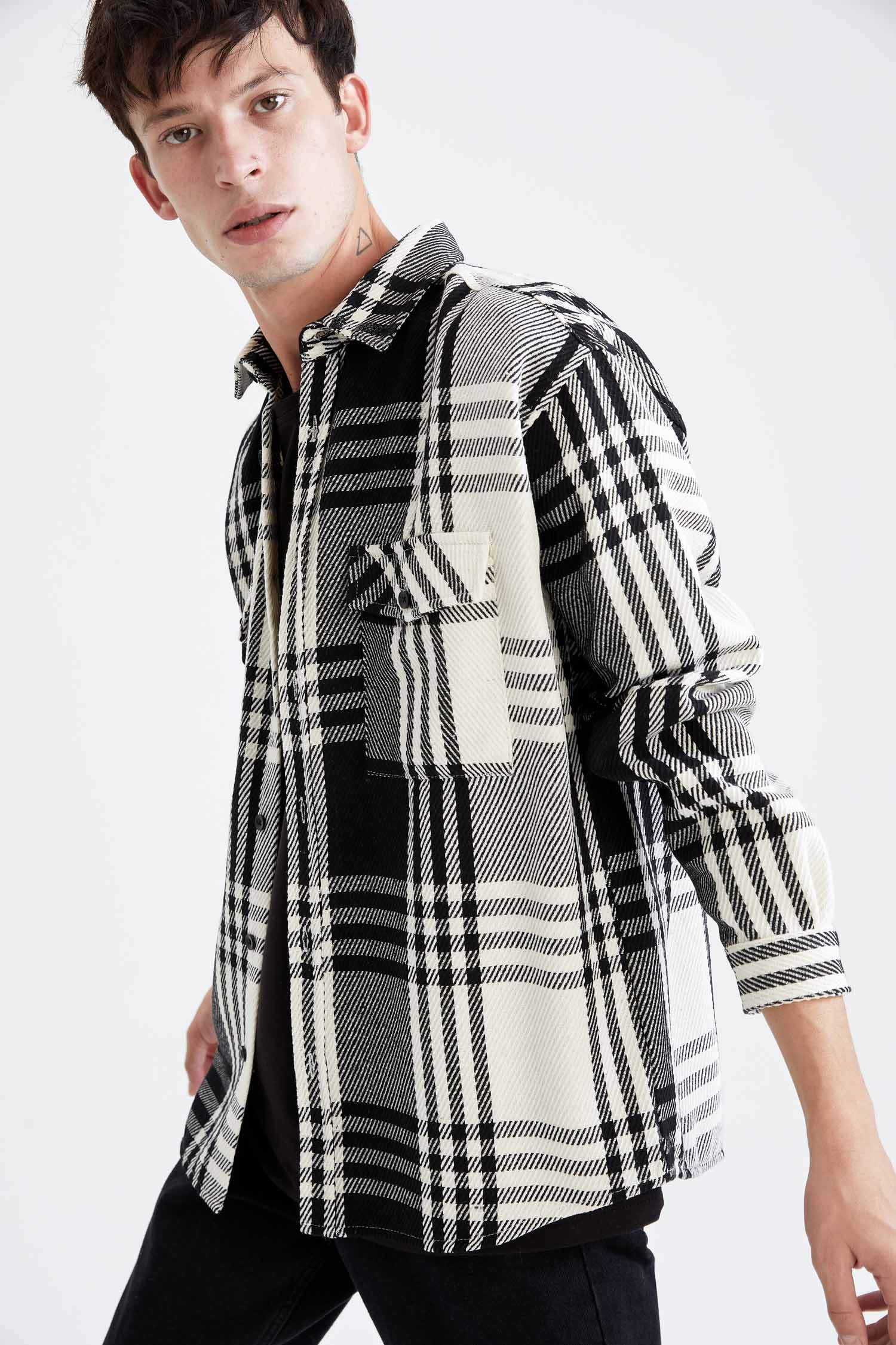 Oversize Fit Ekose Desenli Uzun Kollu Oduncu Gömlek