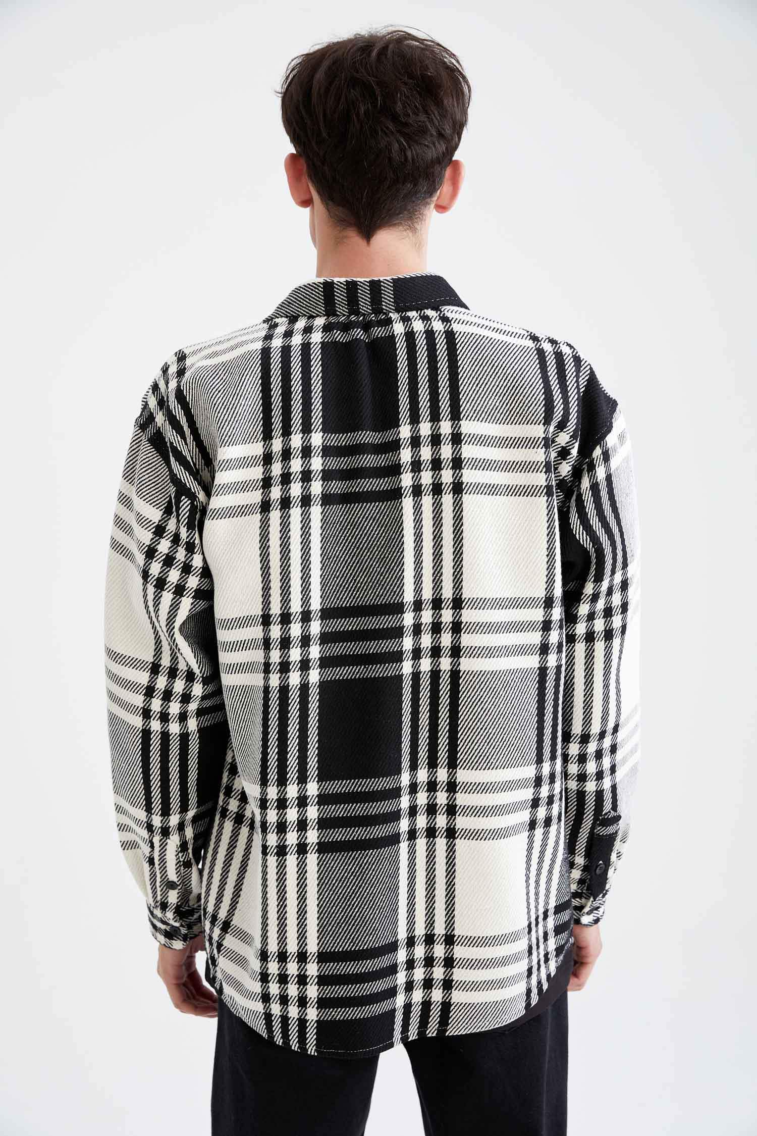 Oversize Fit Ekose Desenli Uzun Kollu Oduncu Gömlek