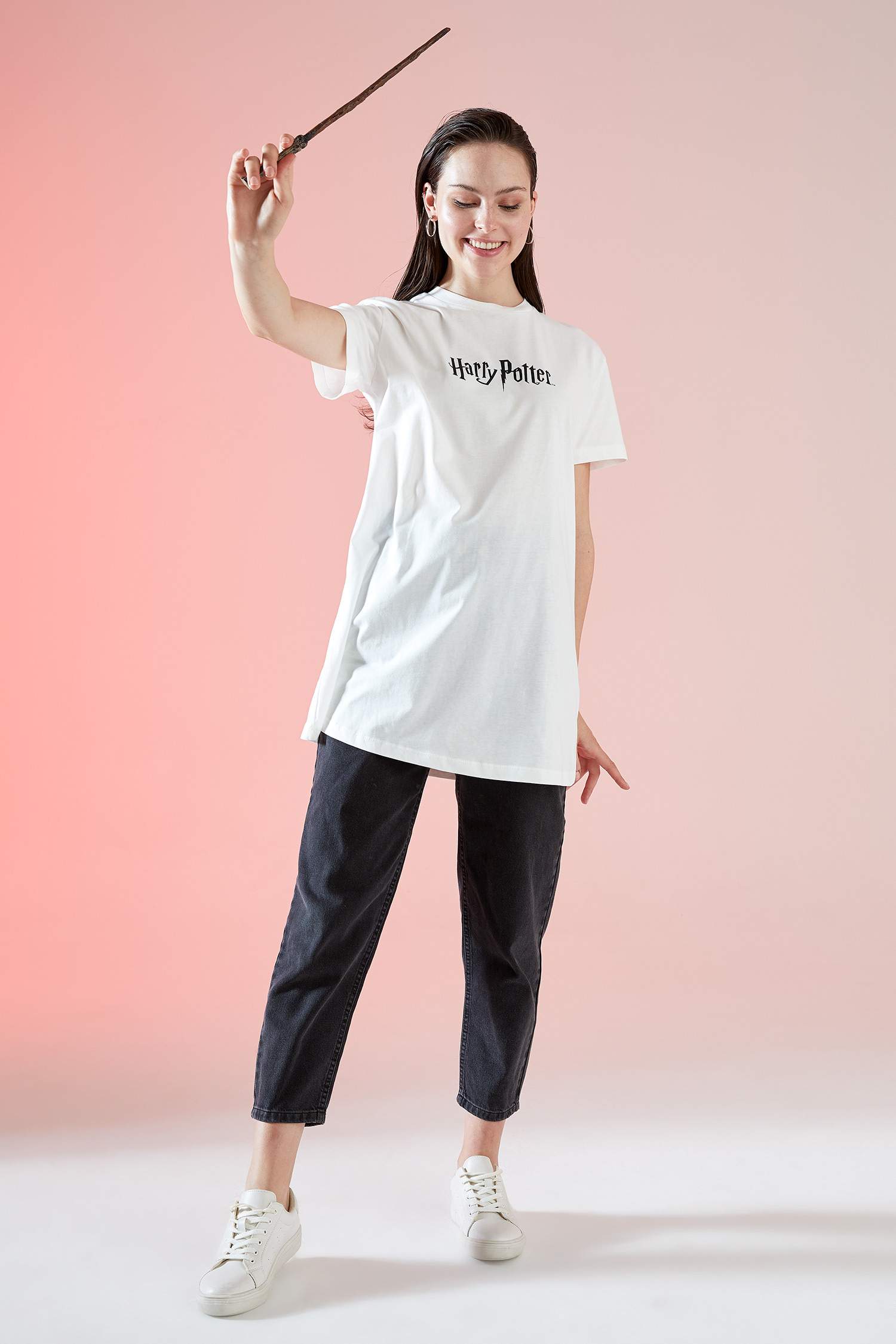 Harry Potter Lisanslı Bisiklet Yaka Relax Fit Tunik Tişört