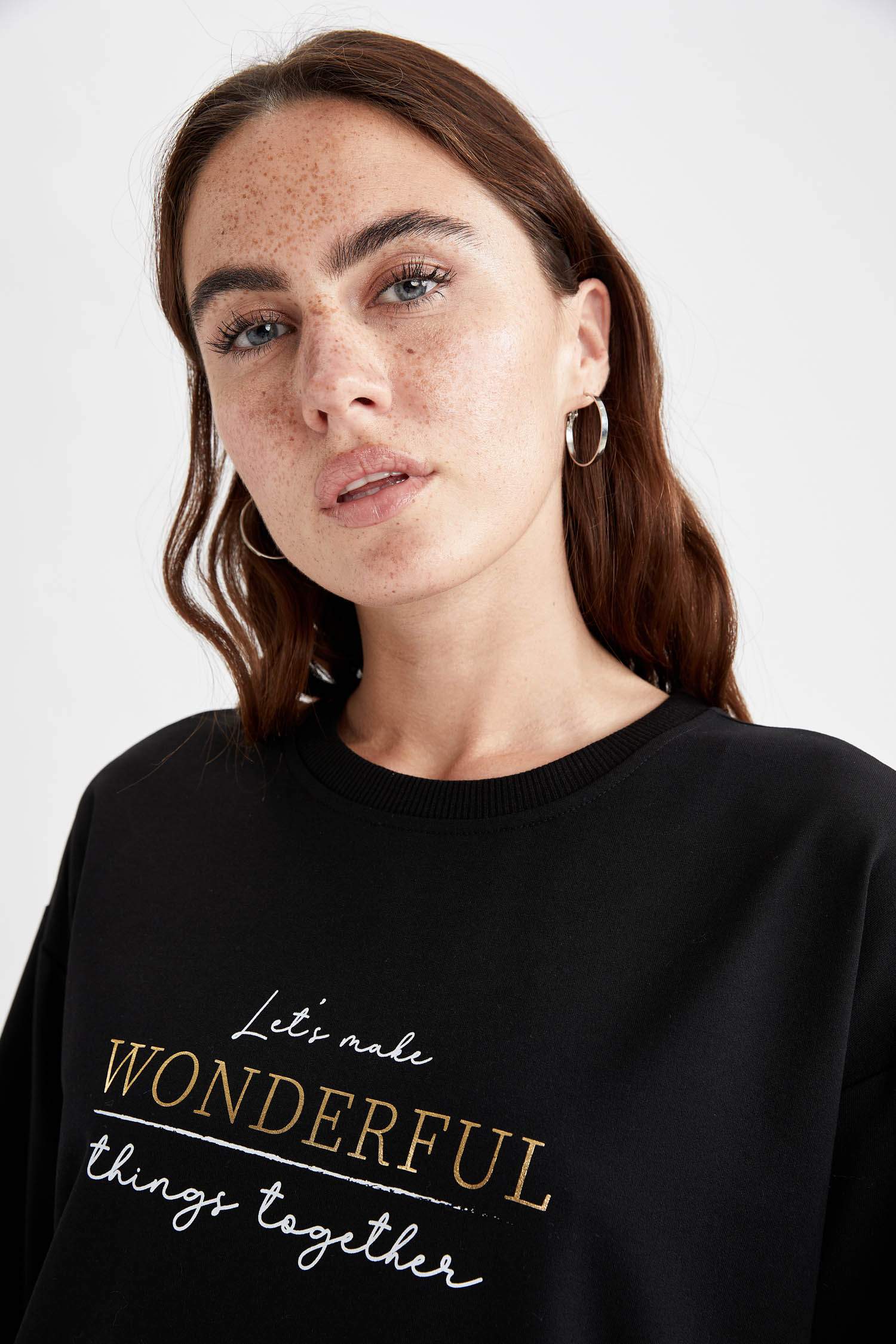Slogan Baskılı Yırtmaç Detaylı Relax Fit İçi Yumuşak Tüylü Sweat Tunik