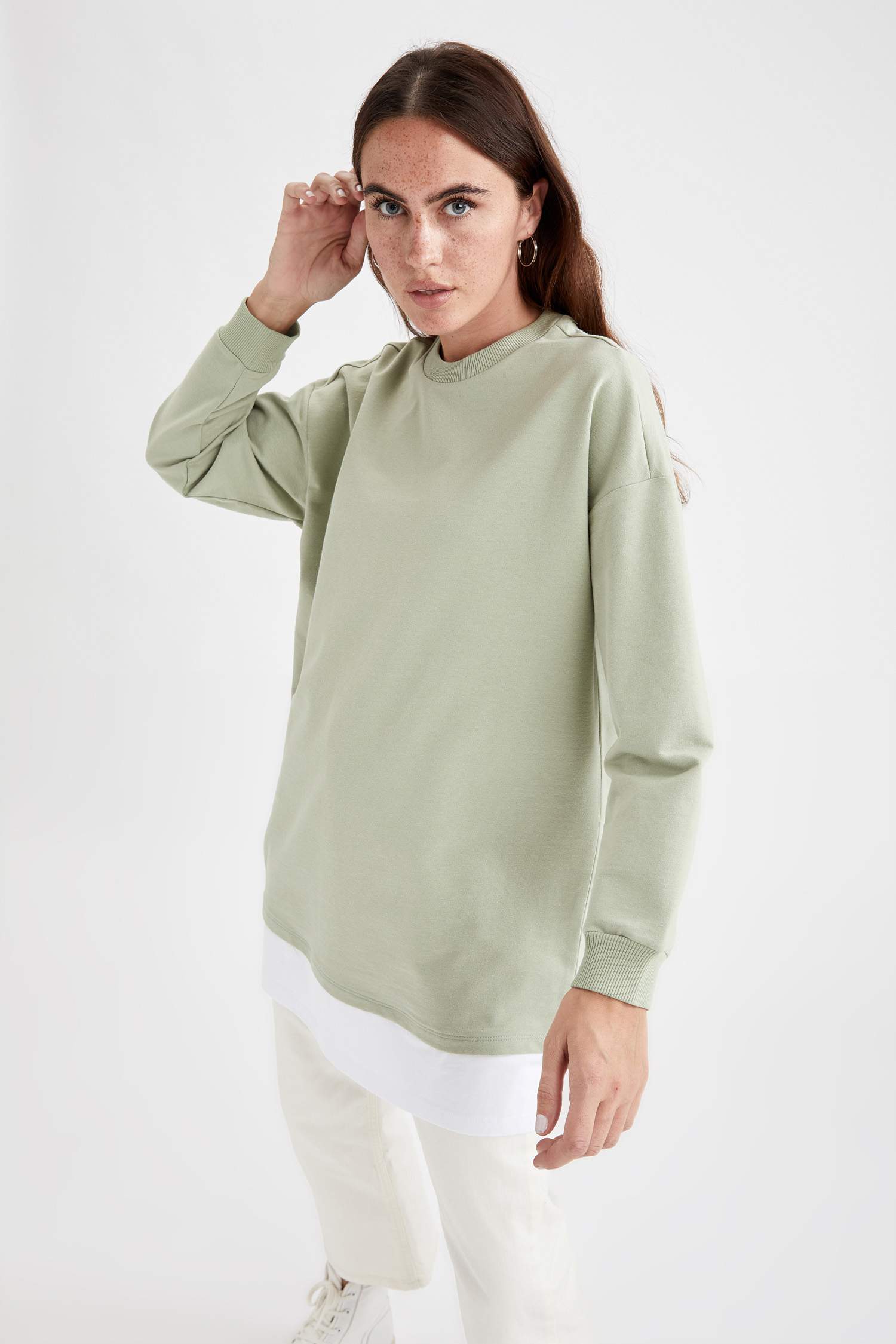 Tişört Detaylı Relax Fit İçi Yumuşak Tüylü Sweat Tunik