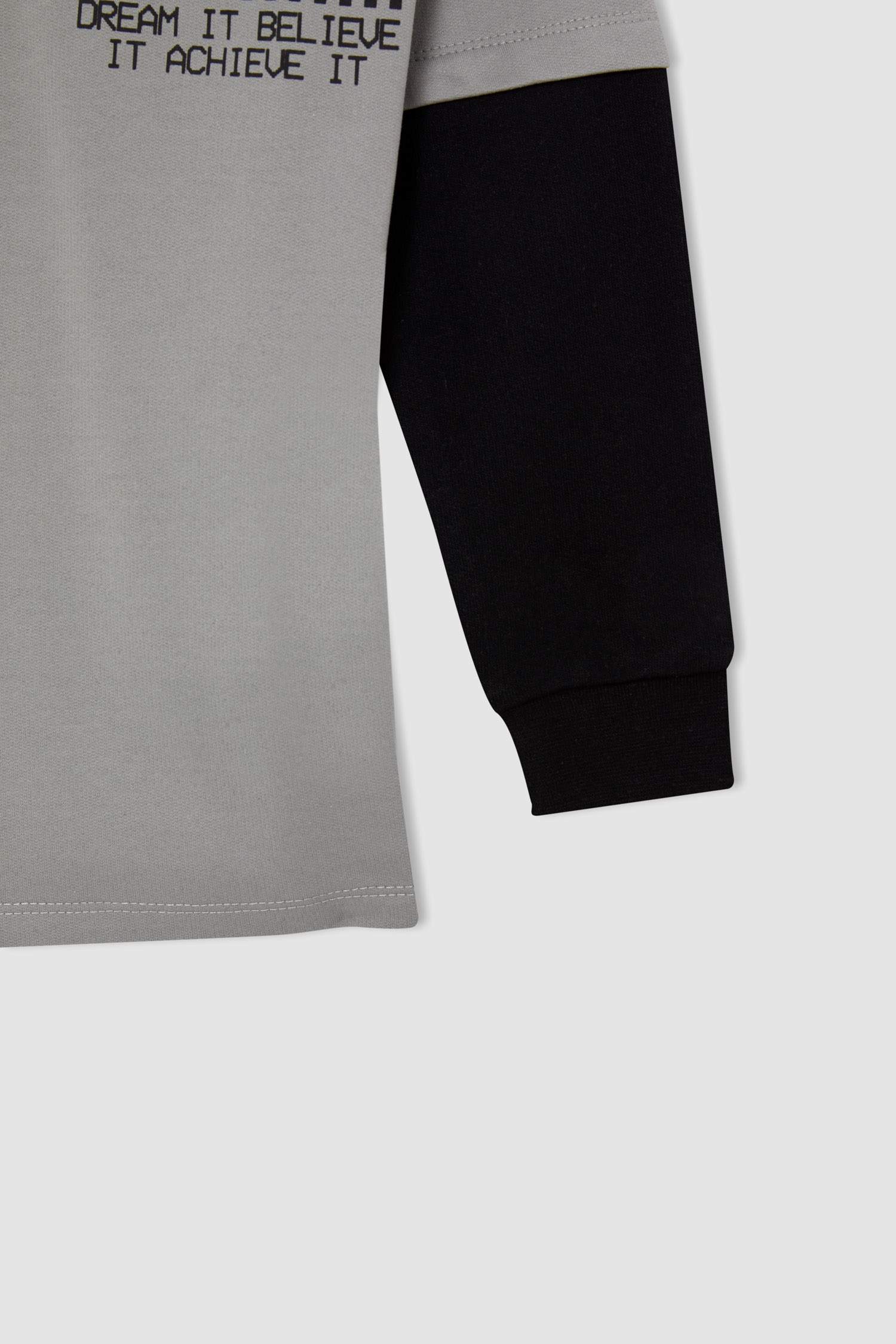 Erkek Çocuk Slogan Baskılı Kapüşonlu Renk Bloklu Pamuklu Uzun Kollu Sweatshirt ve Jogger Eşofman Altı Takımı