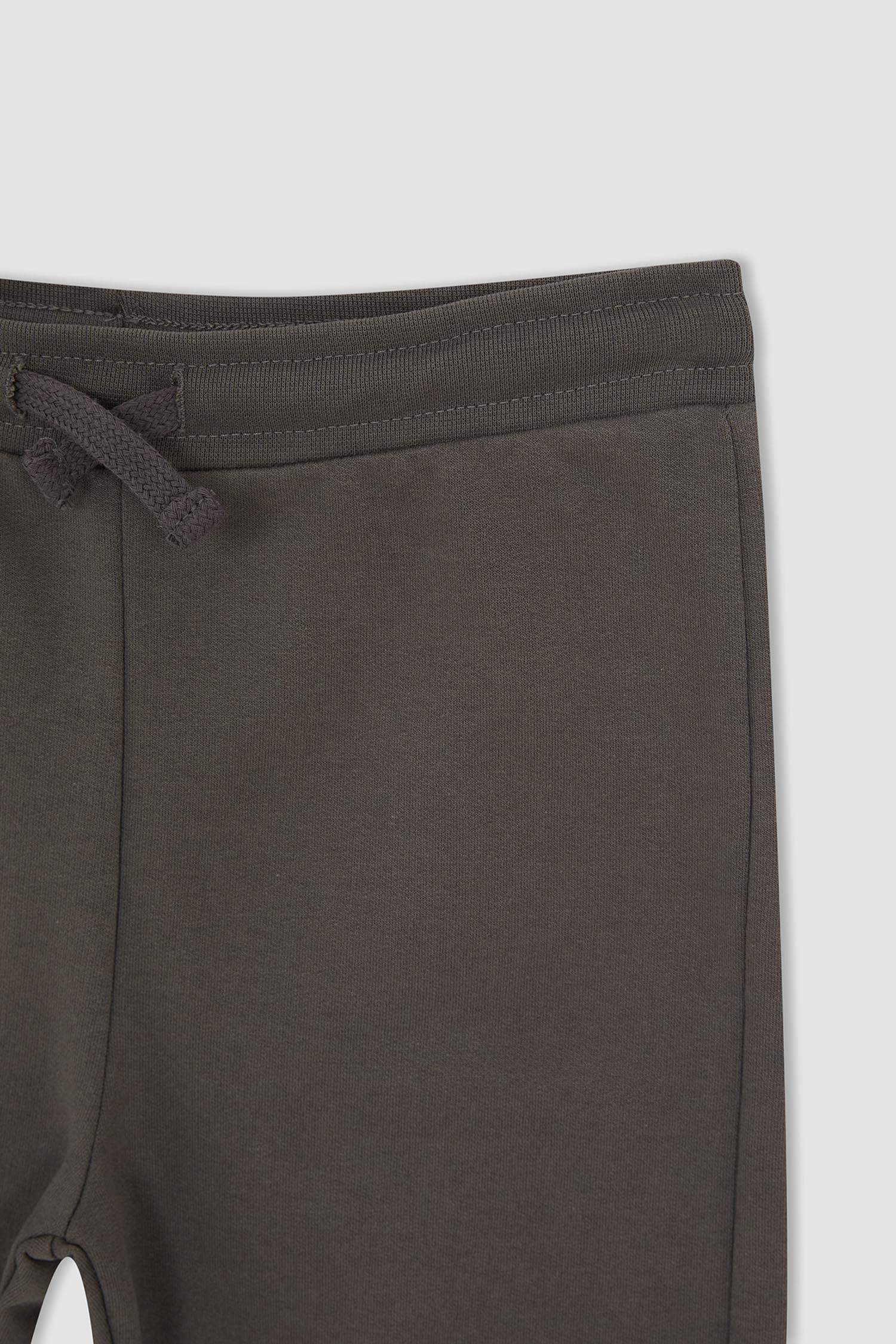 Erkek Çocuk Slim Fit Kapüşonlu Sırt Baskılı 2'li Takım
