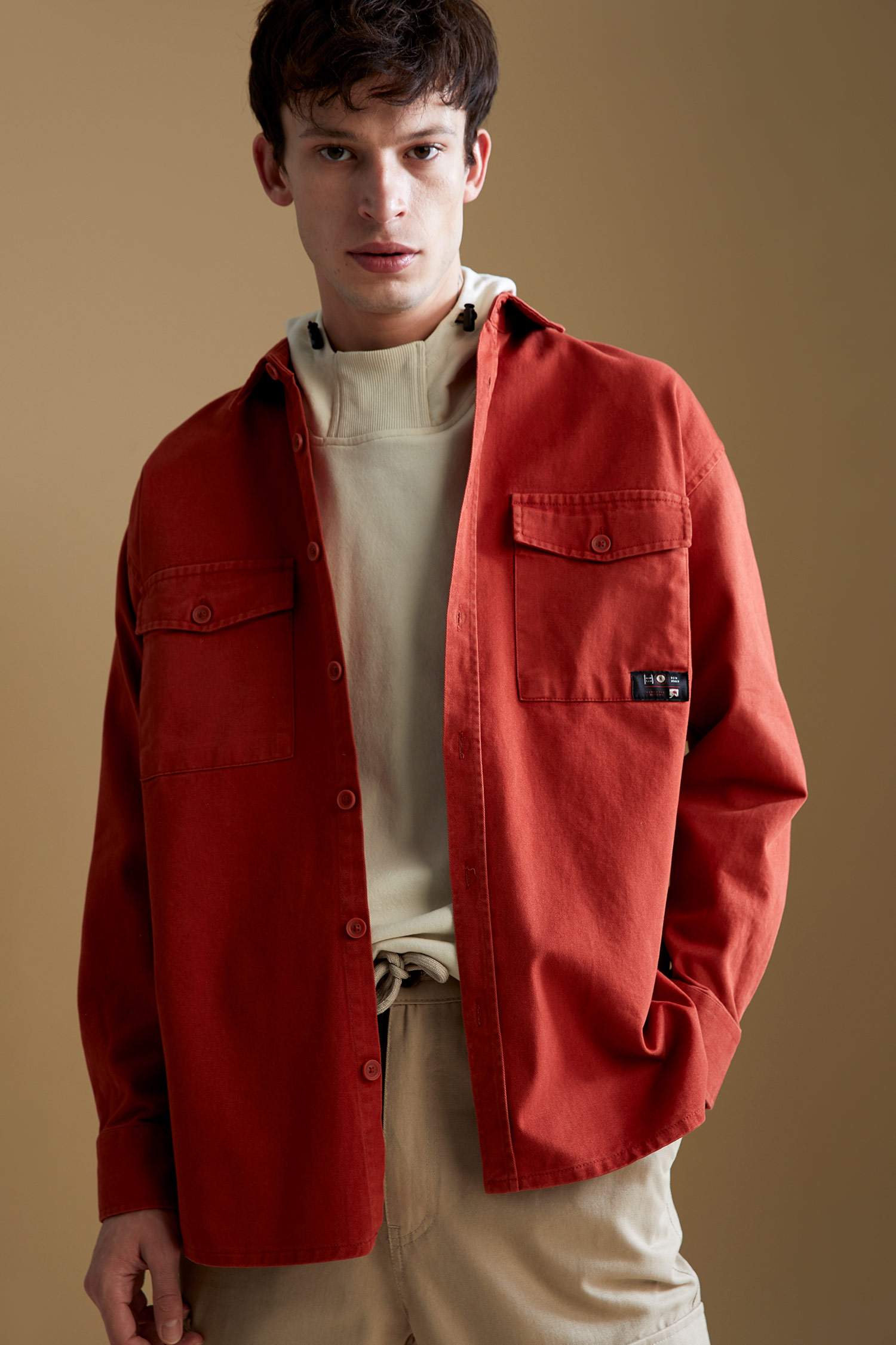 Oversize Fit Çift Cepli Uzun Kollu Gömlek