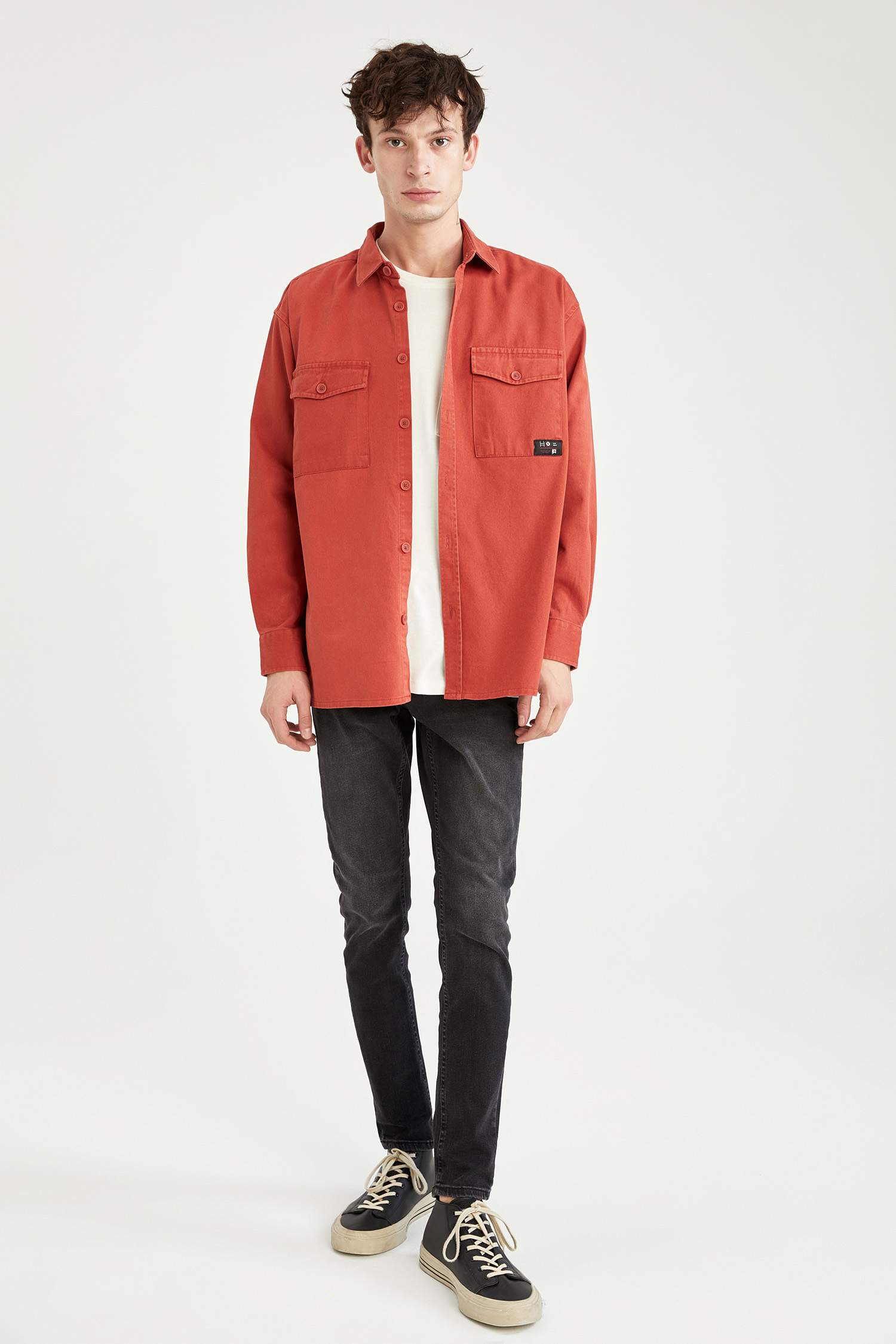 Oversize Fit Çift Cepli Uzun Kollu Gömlek