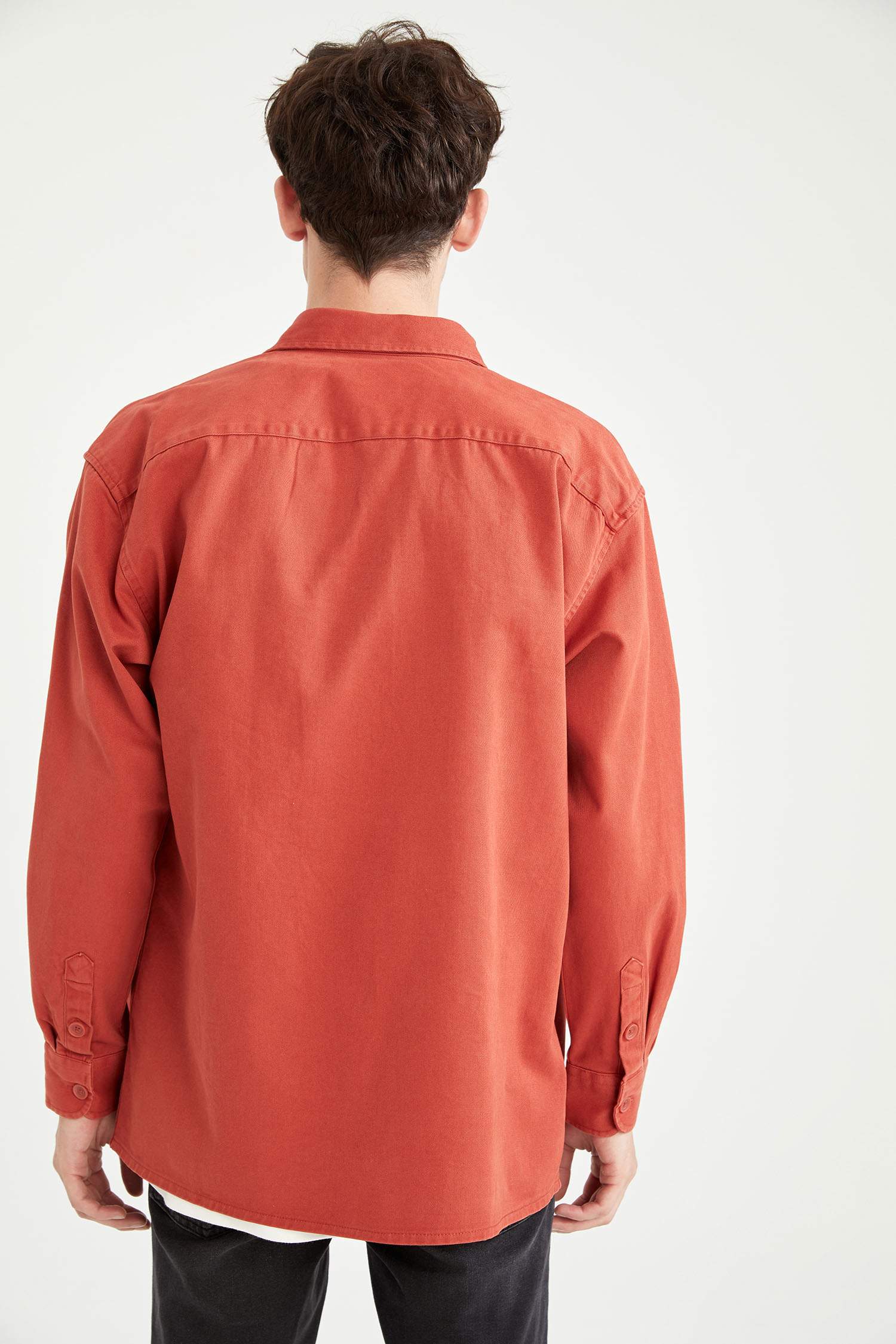 Oversize Fit Çift Cepli Uzun Kollu Gömlek