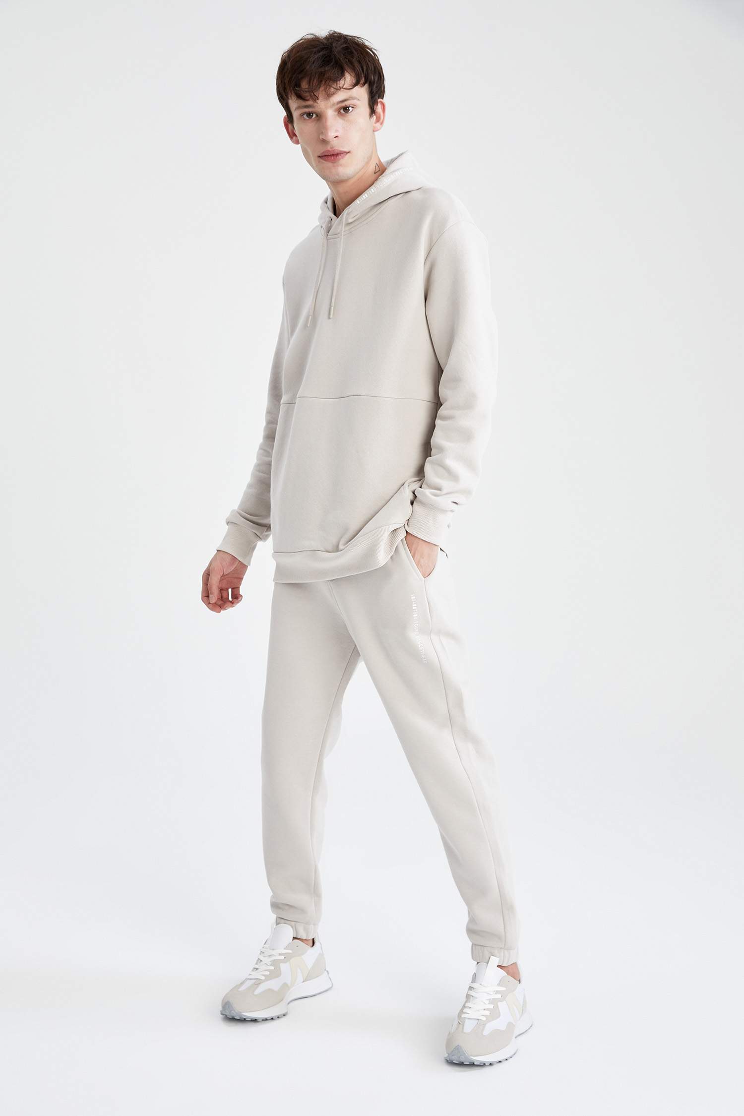 Regular Fit Cep Detaylı İçi Yumuşak Tüylü Jogger Eşofman Altı