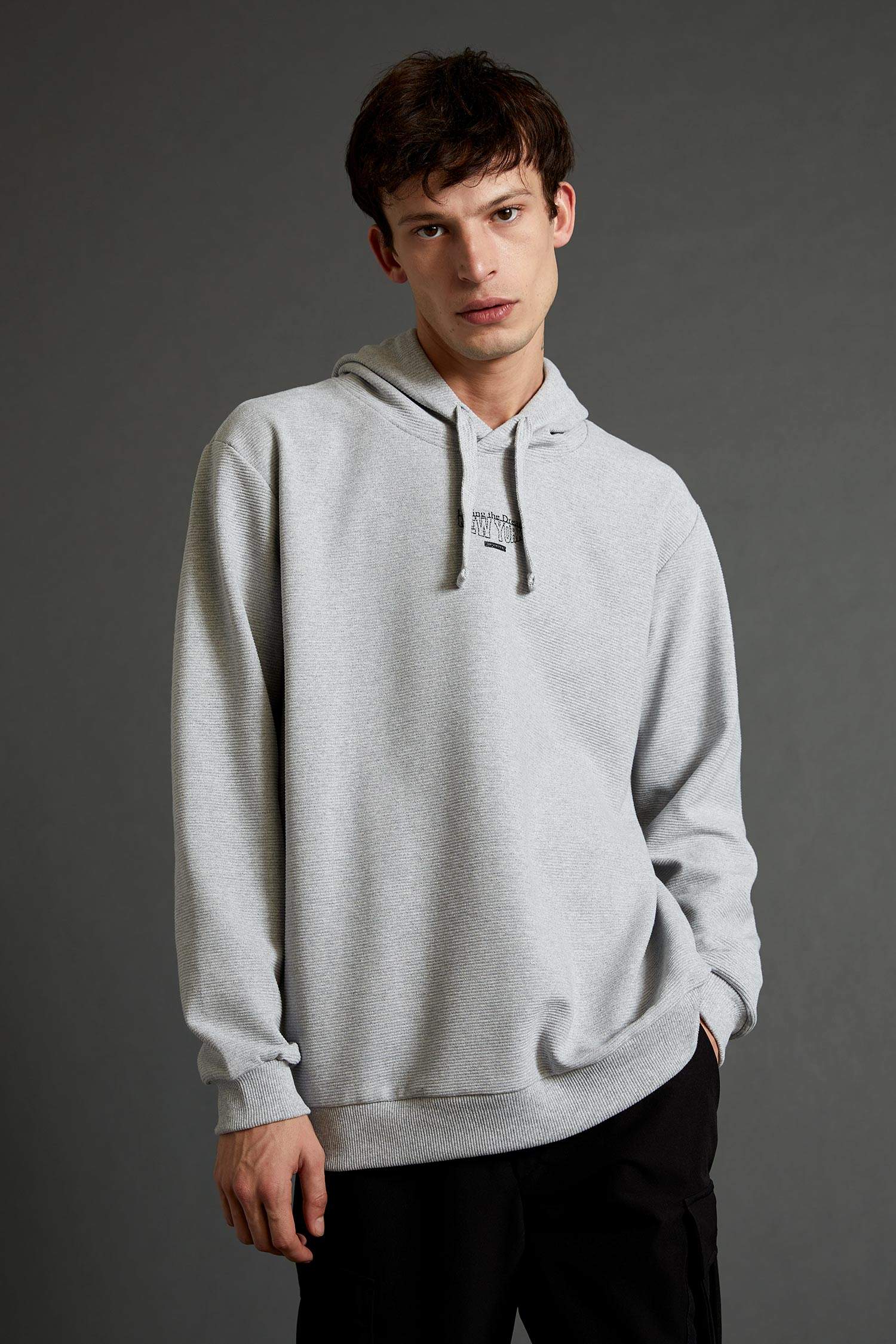 Regular Fit Slogan Desenli Uzun Kollu Sweatshirt