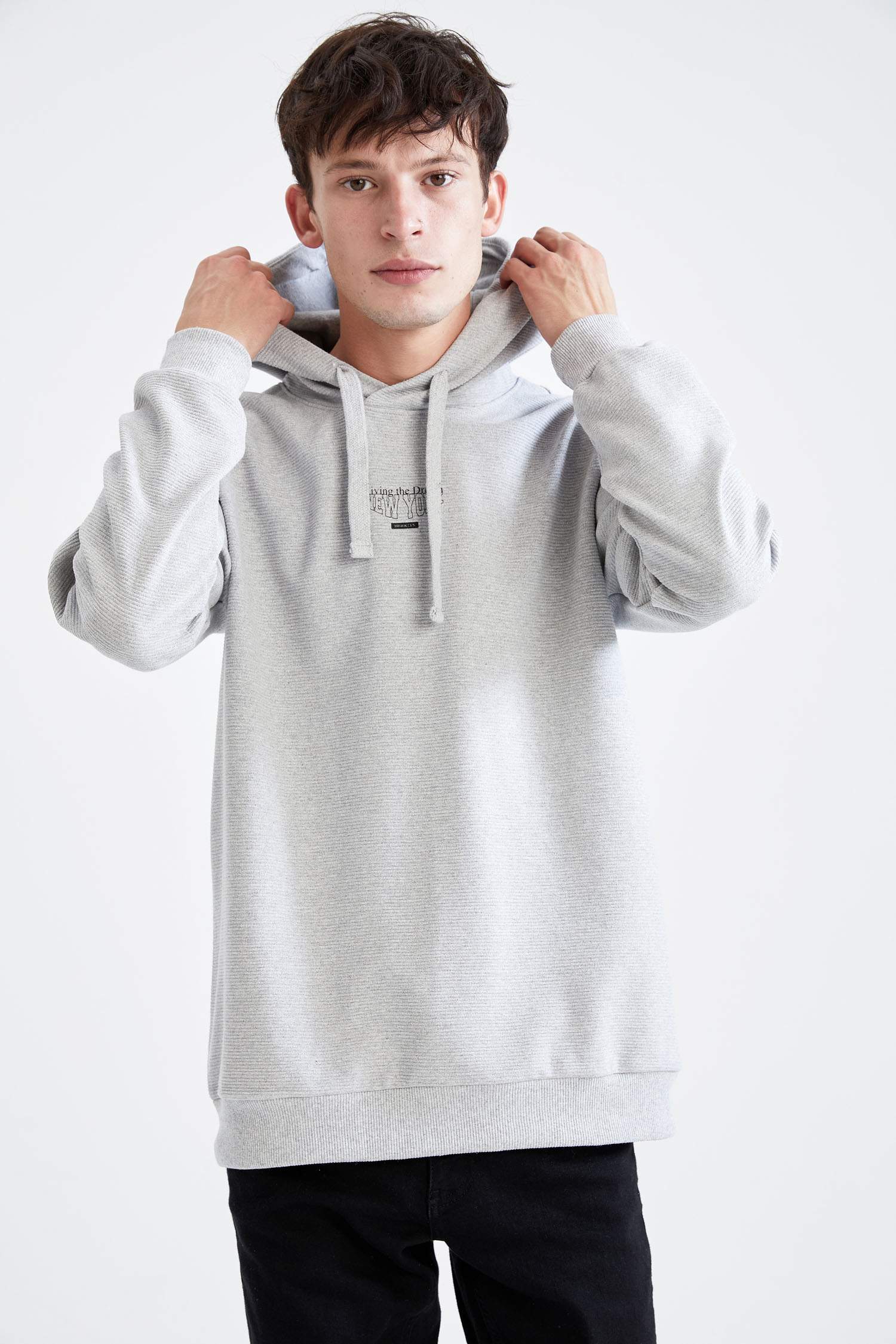 Regular Fit Slogan Desenli Uzun Kollu Sweatshirt