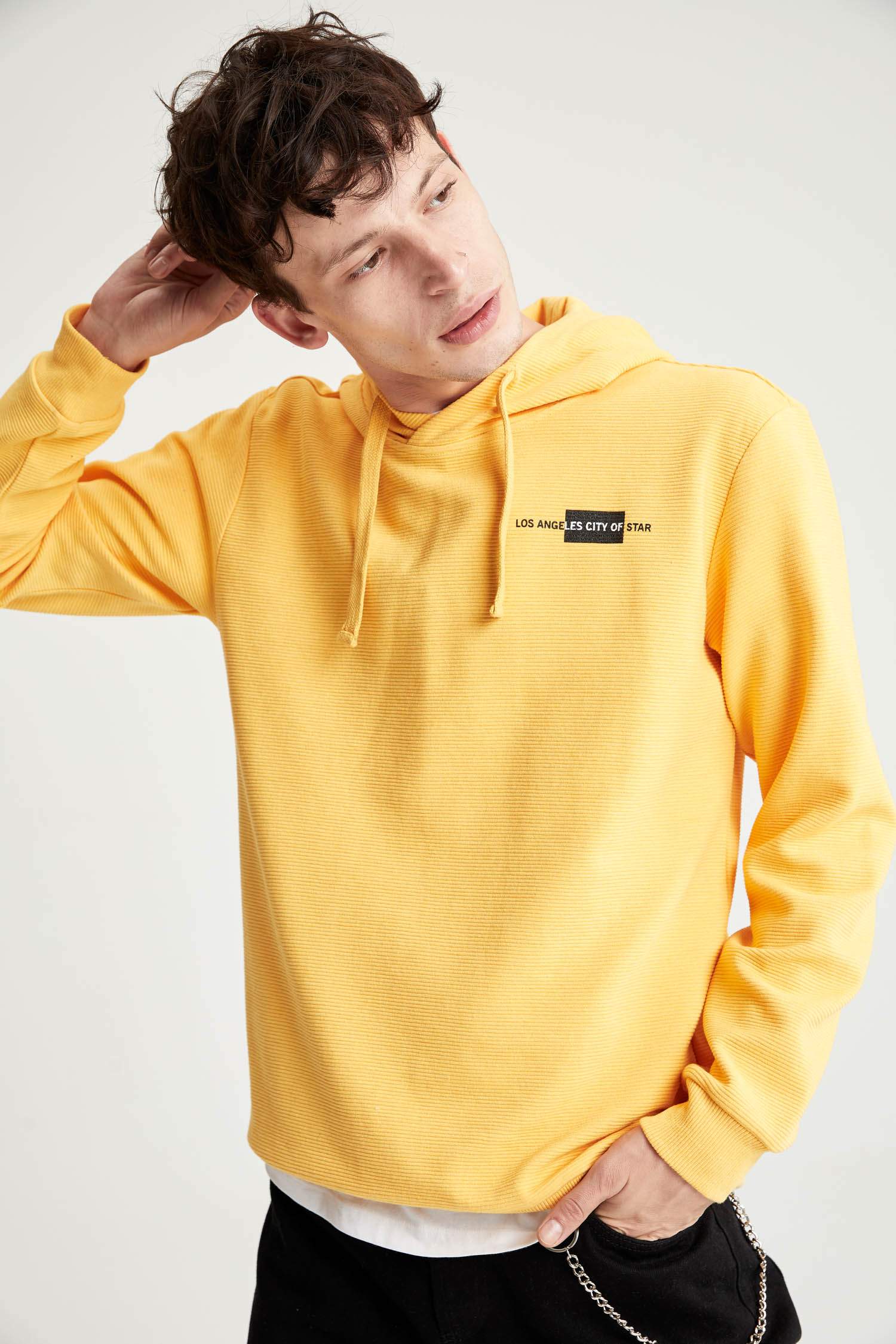 Regular Fit Slogan Desenli Uzun Kollu Sweatshirt